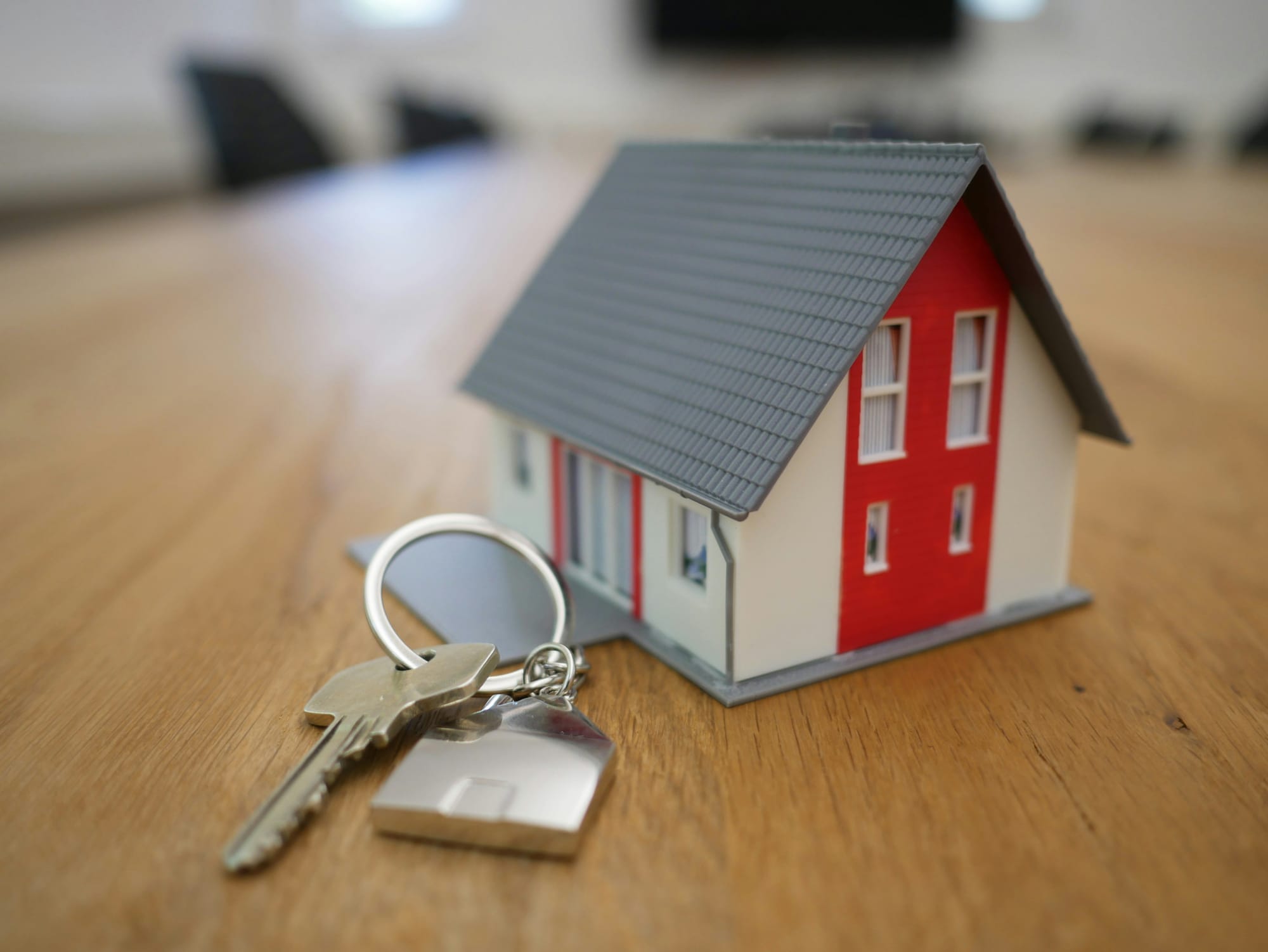 Visita do Proprietário ao Imóvel Alugado: O Que Diz a Lei e Como Funciona na Prática