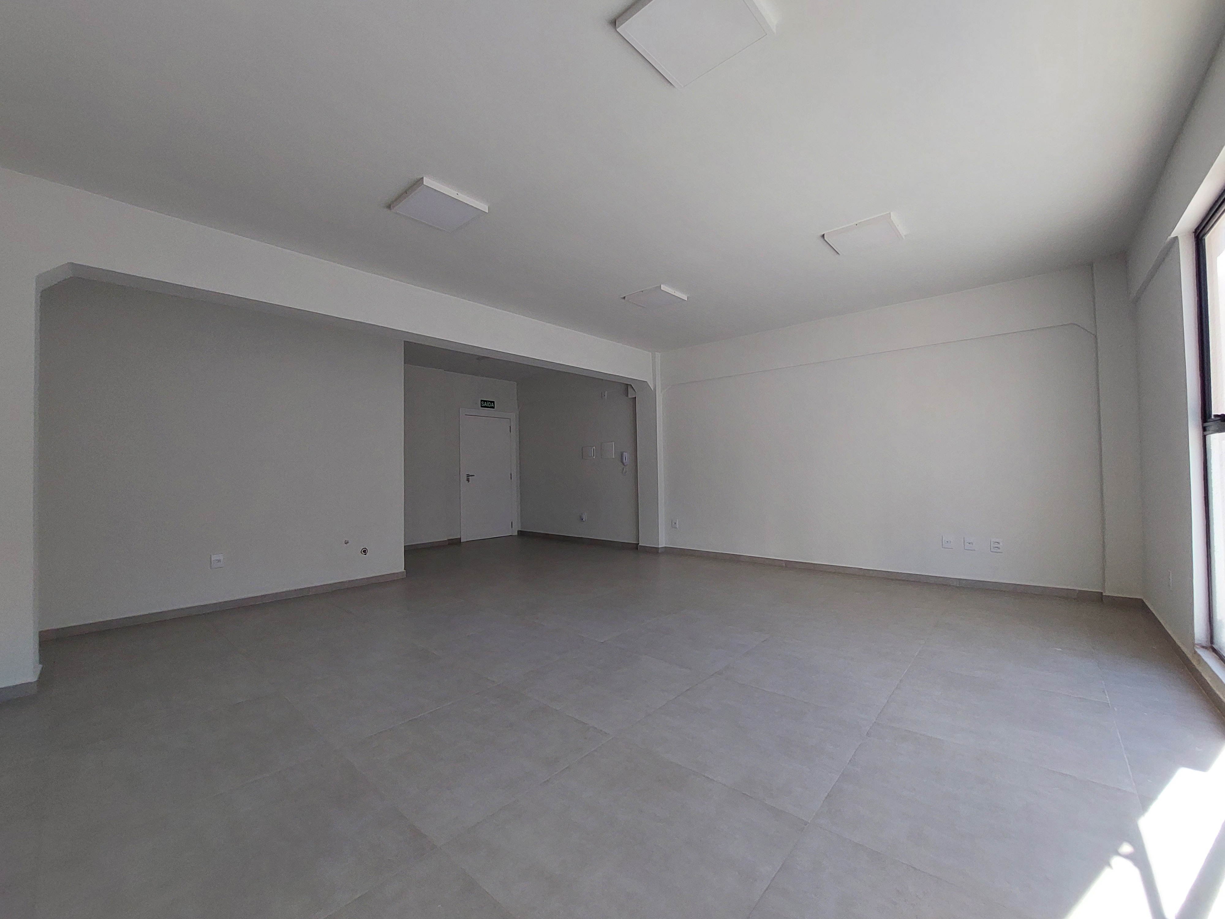 Sala Comercial para Alugar em São Cristóvão, Chapecó - 39m²