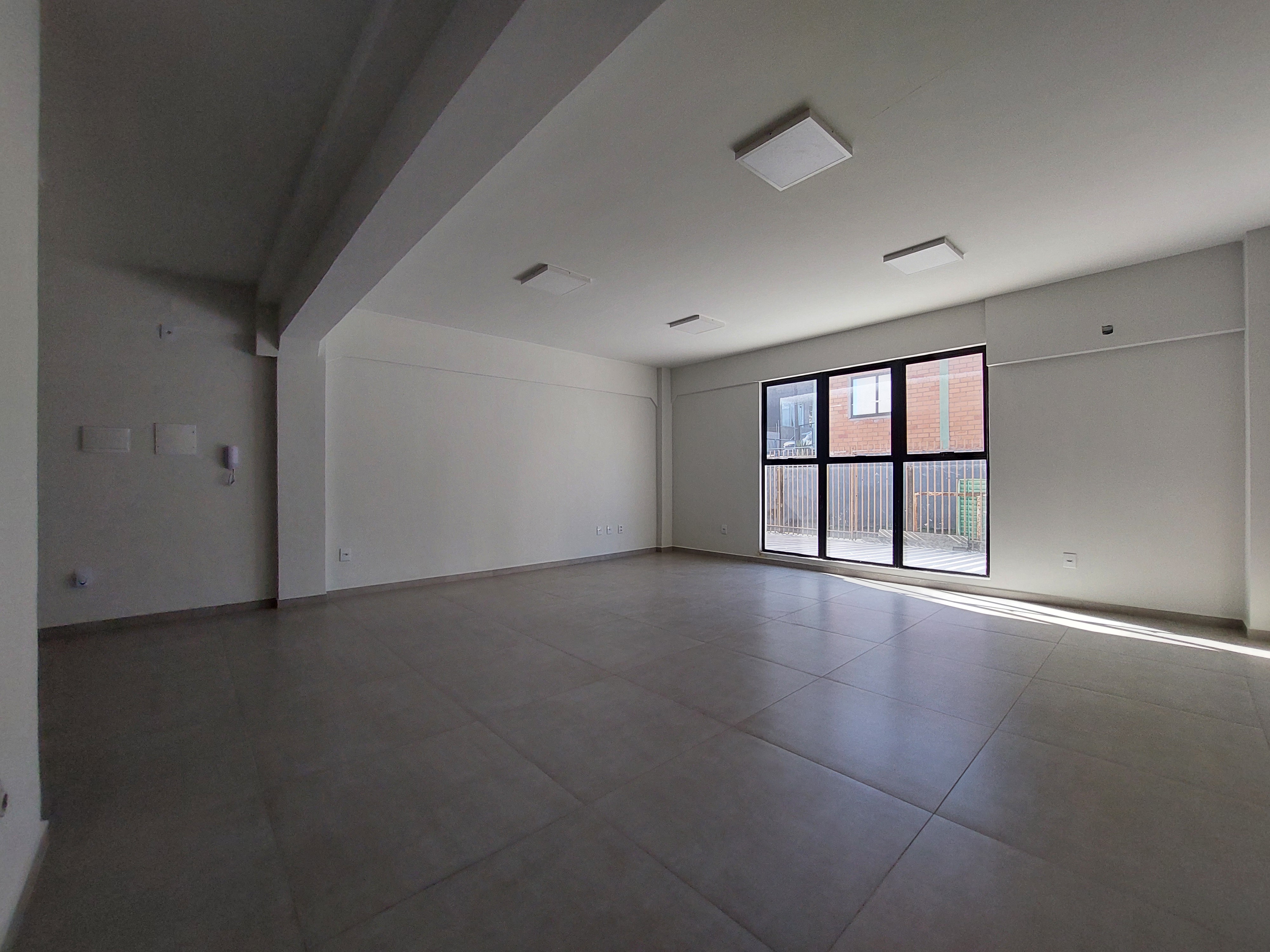 Sala Comercial para Alugar em São Cristóvão, Chapecó - 39m²