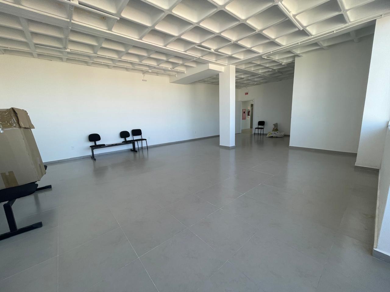 Sala Comercial para Alugar em Efapi, Chapecó - 85m²