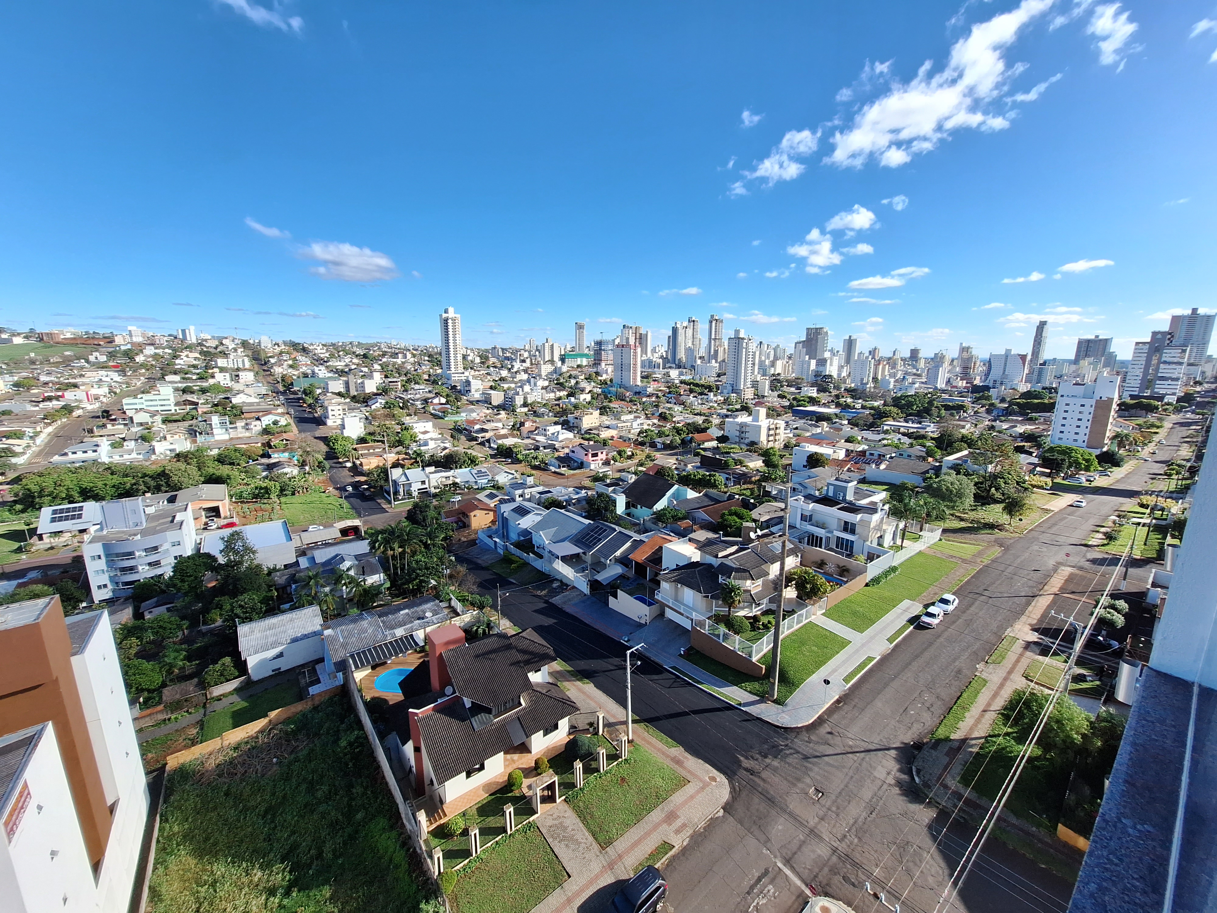 Apartamento 2 suítes para alugar no Presidente Médici | Mobg