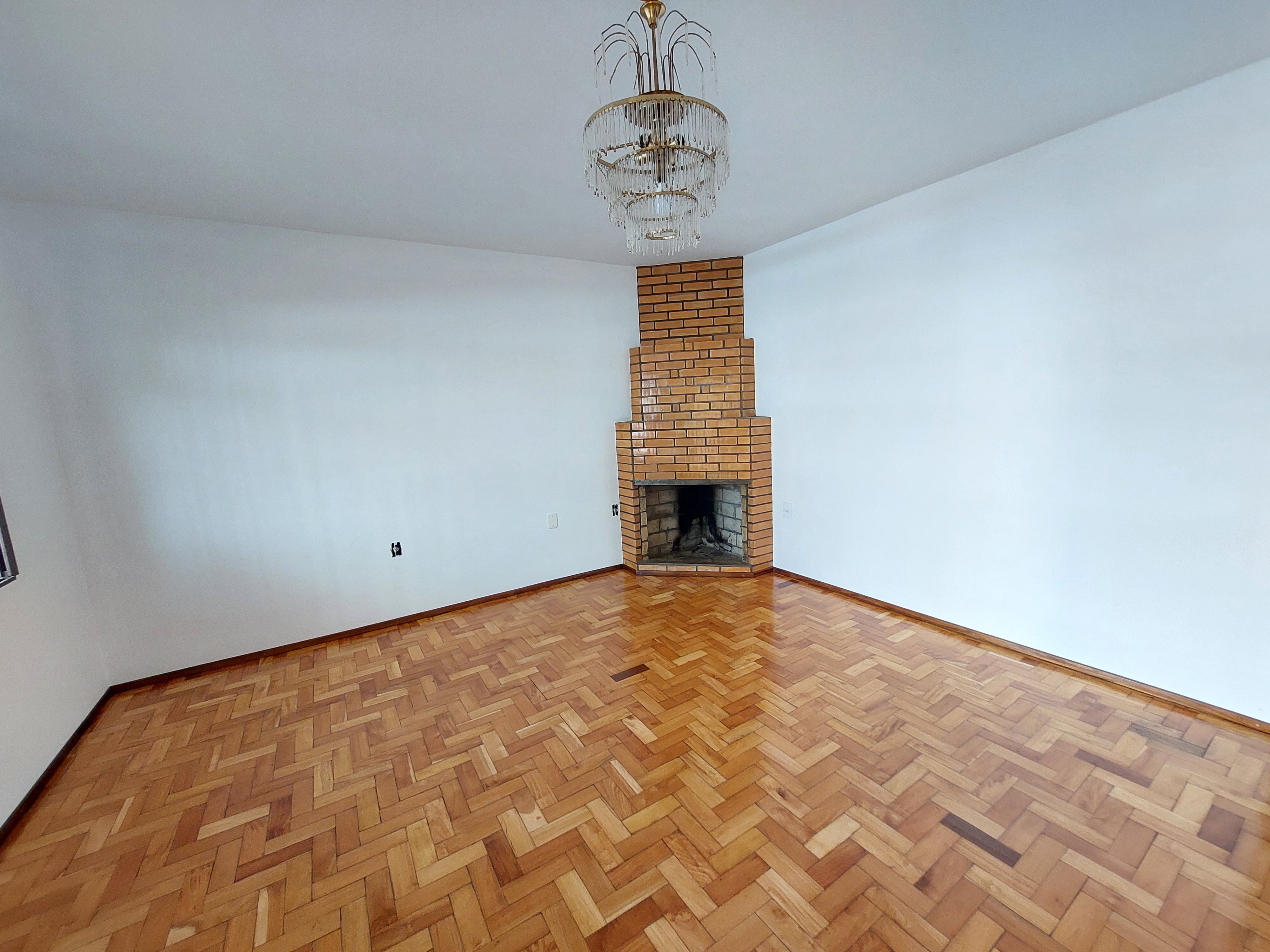 Casa Comercial 1 suíte para alugar no Centro em Chapecó