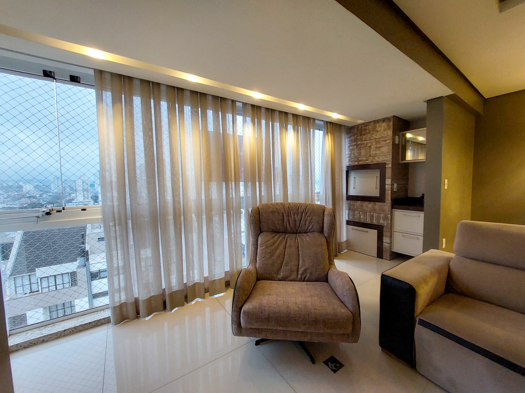 Apartamento 1 suíte para alugar no Presidente Médici | Mobg