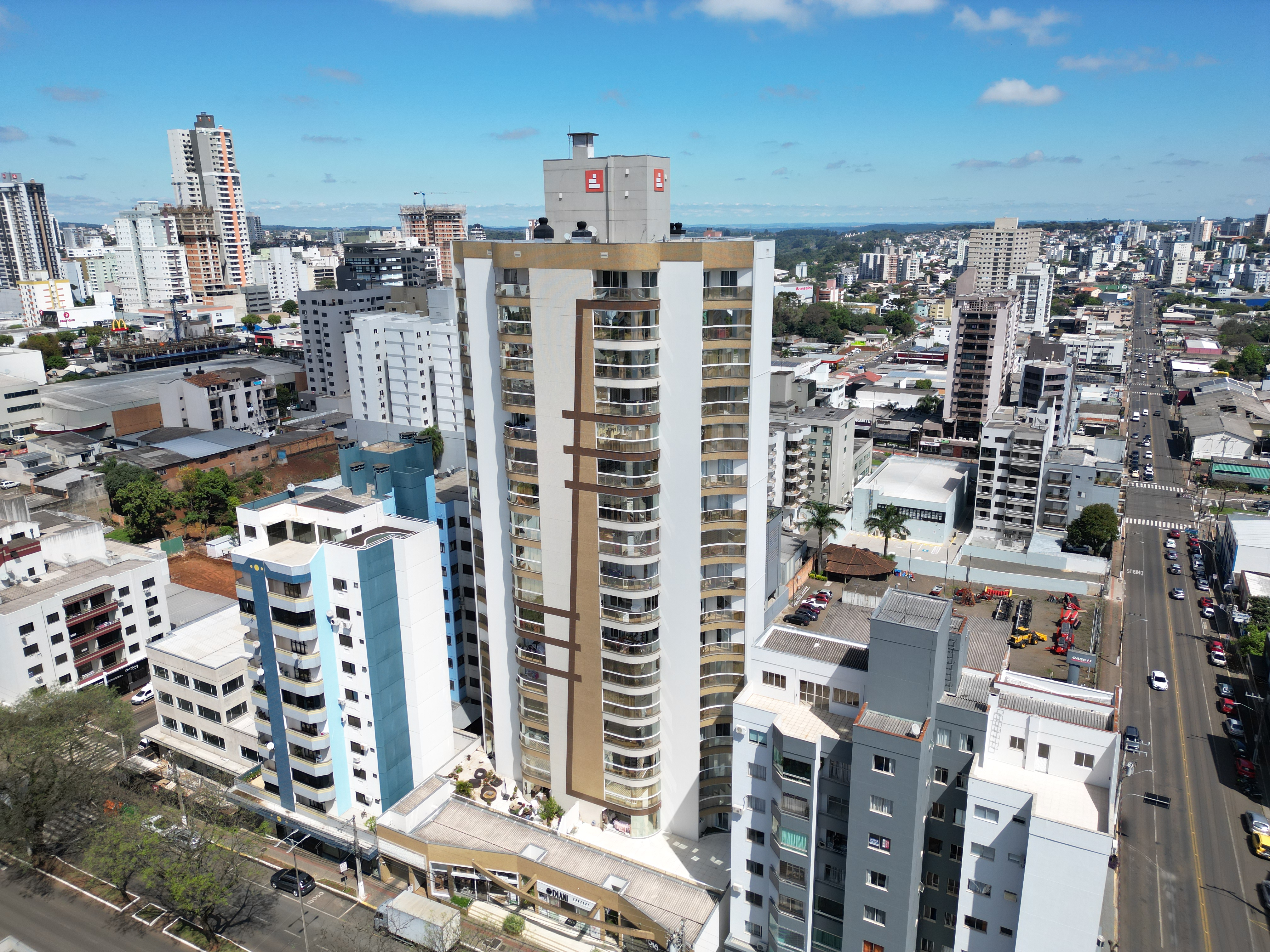 Apartamento 1 suíte para alugar no Centro em Chapecó | Mobg
