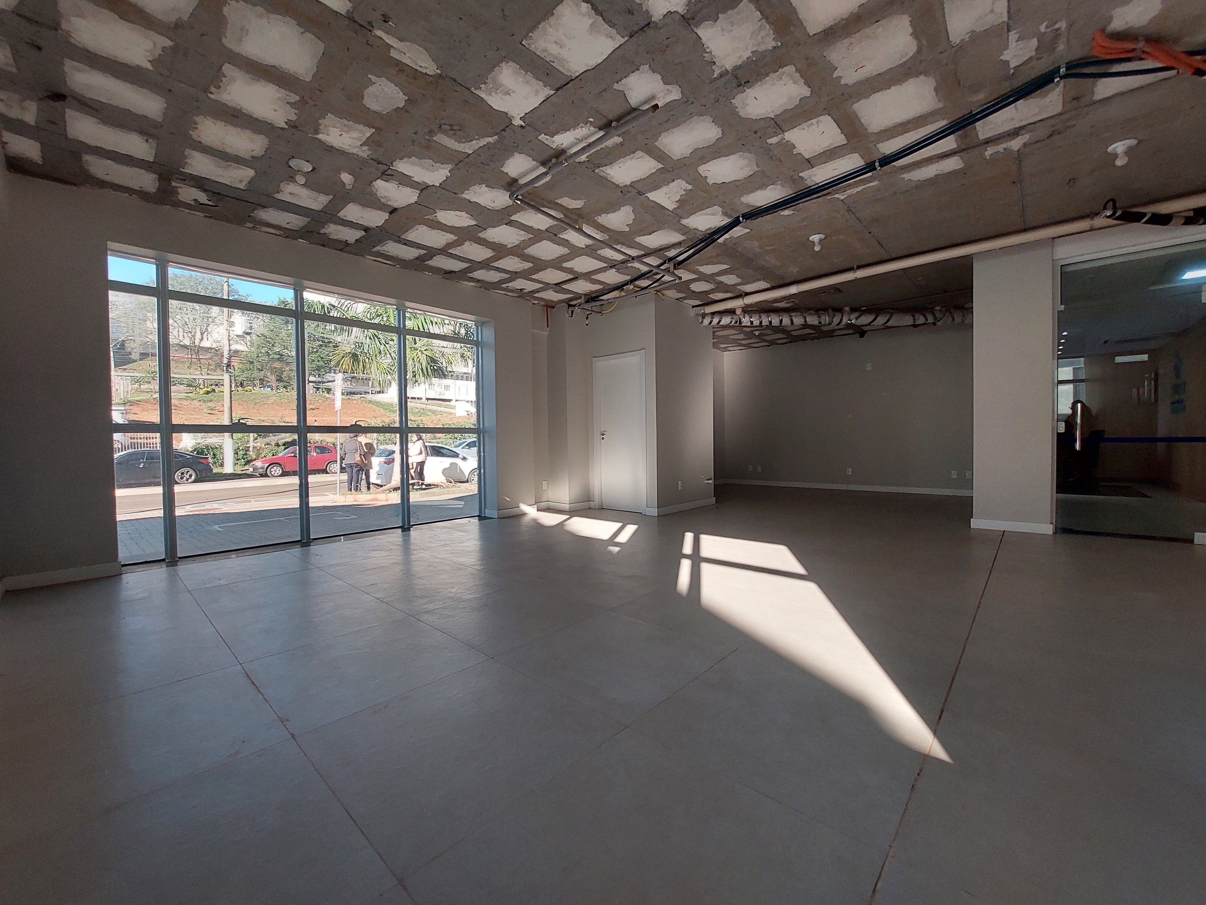 Sala Comercial para Alugar em Santa Maria, Chapecó - 63m²