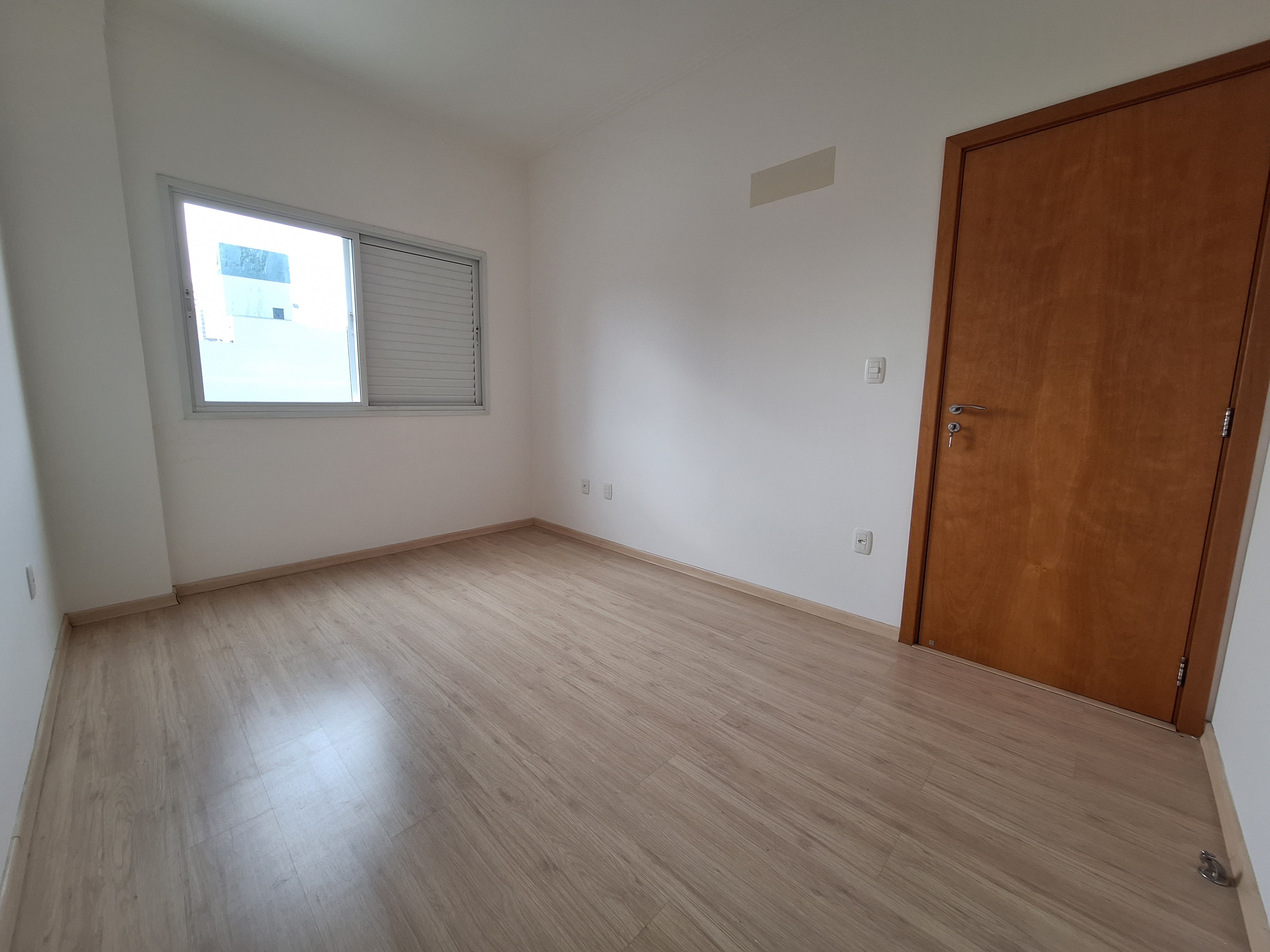 Apartamento 1 suíte para alugar no Presidente Médici | Mobg