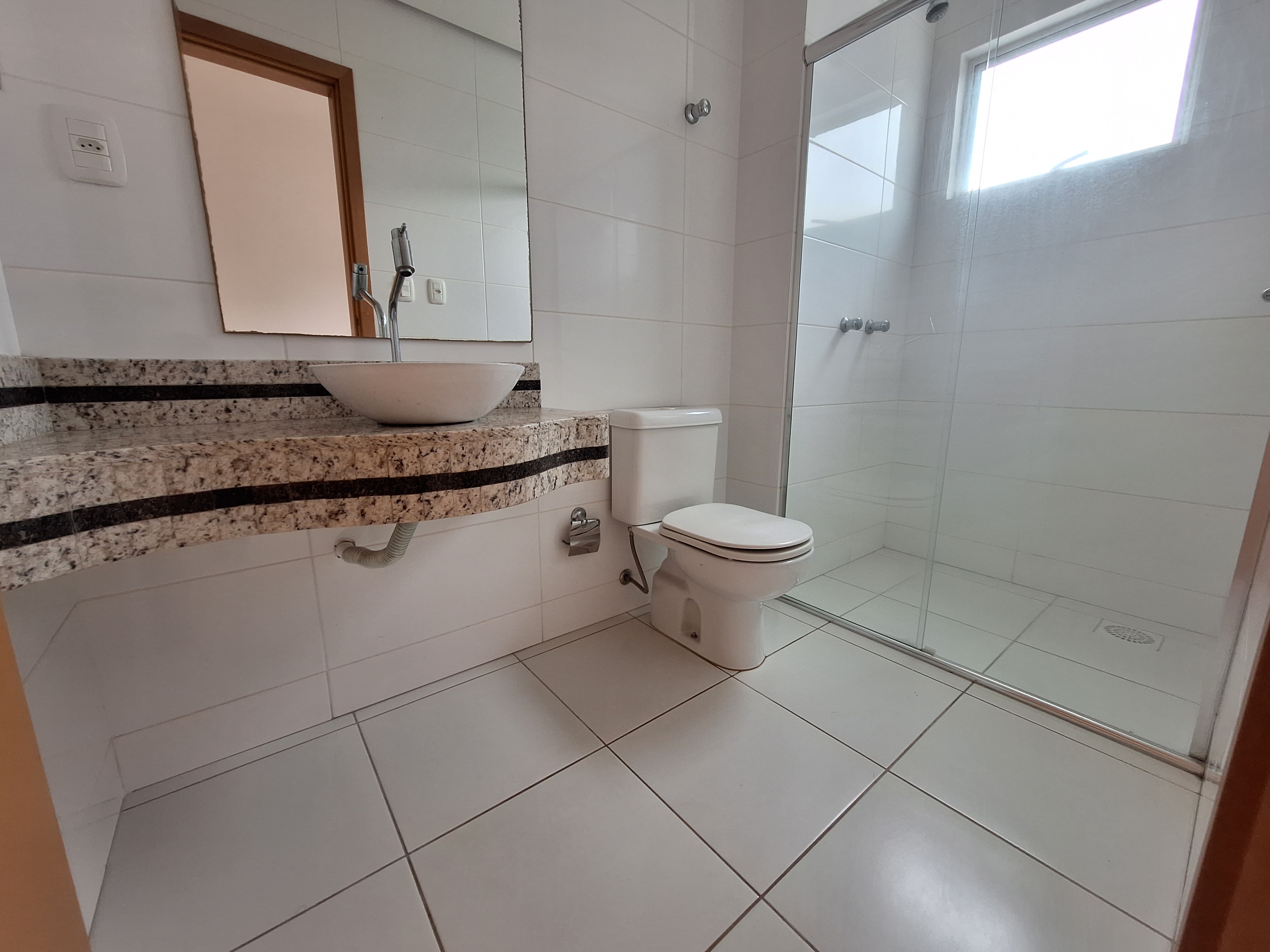 Apartamento 1 suíte para alugar no Presidente Médici | Mobg