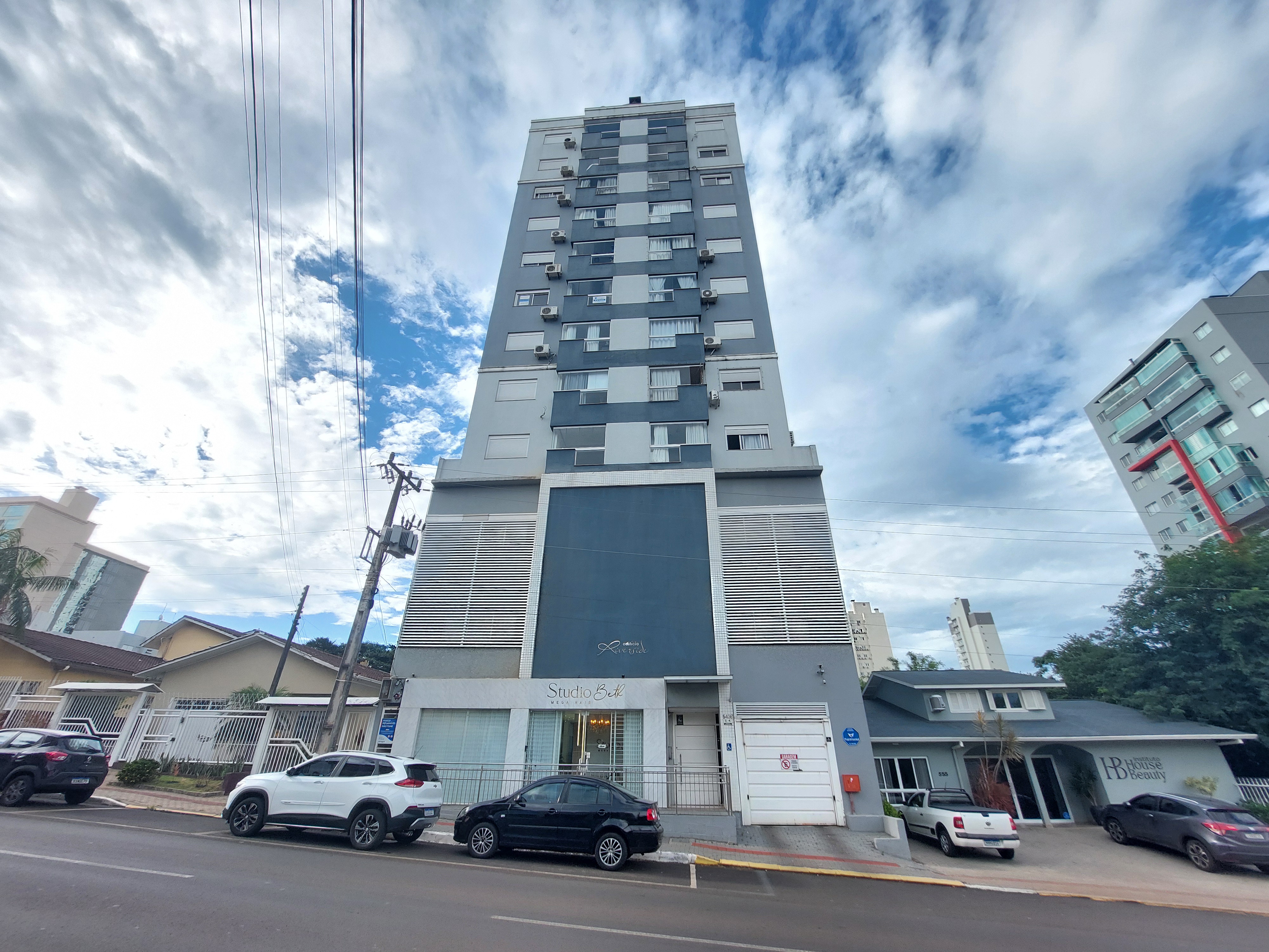 Apartamento 1 suíte para alugar no Centro em Chapecó | Mobg
