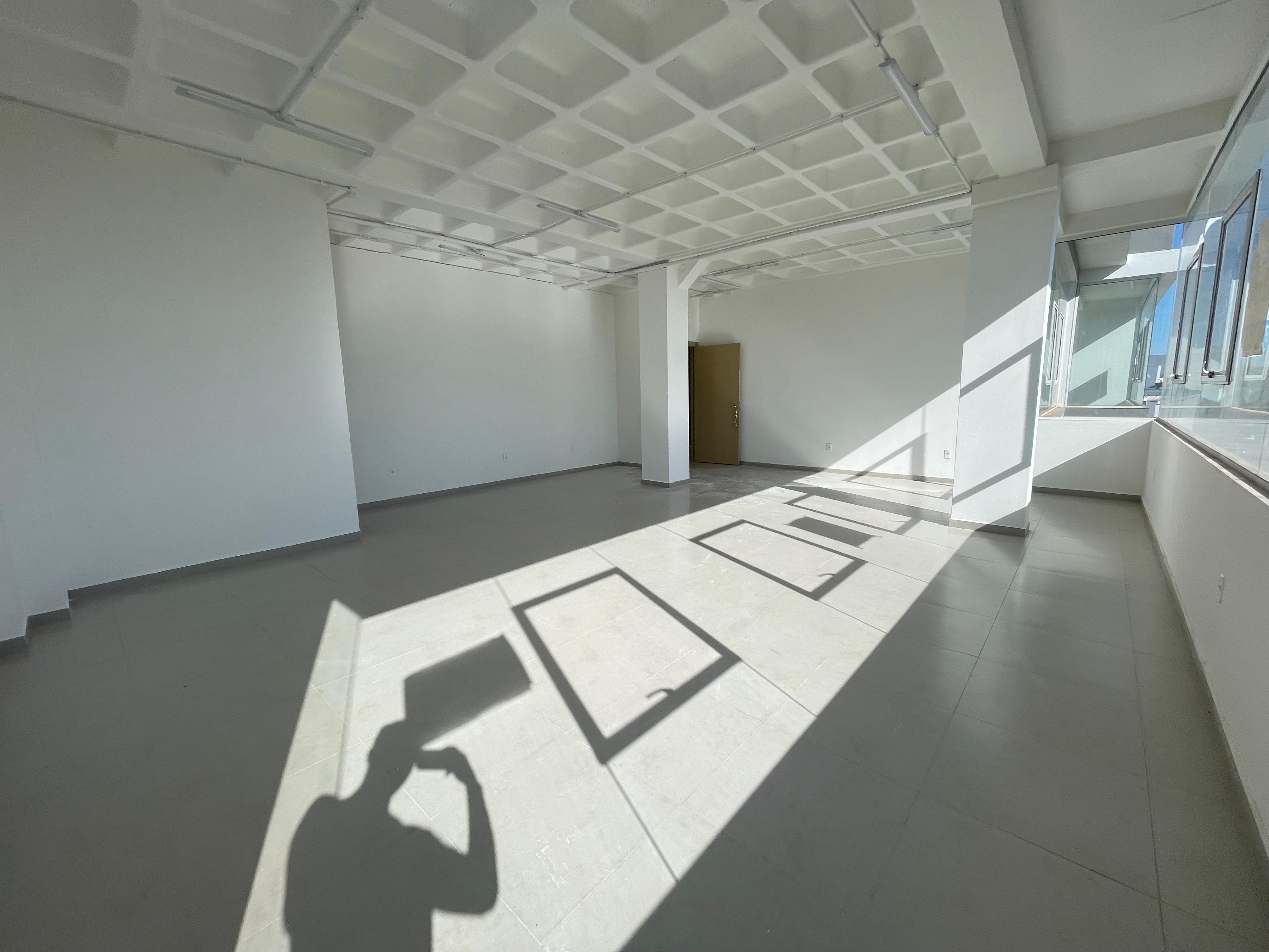 Sala Comercial para Alugar em Efapi, Chapecó - 65m²