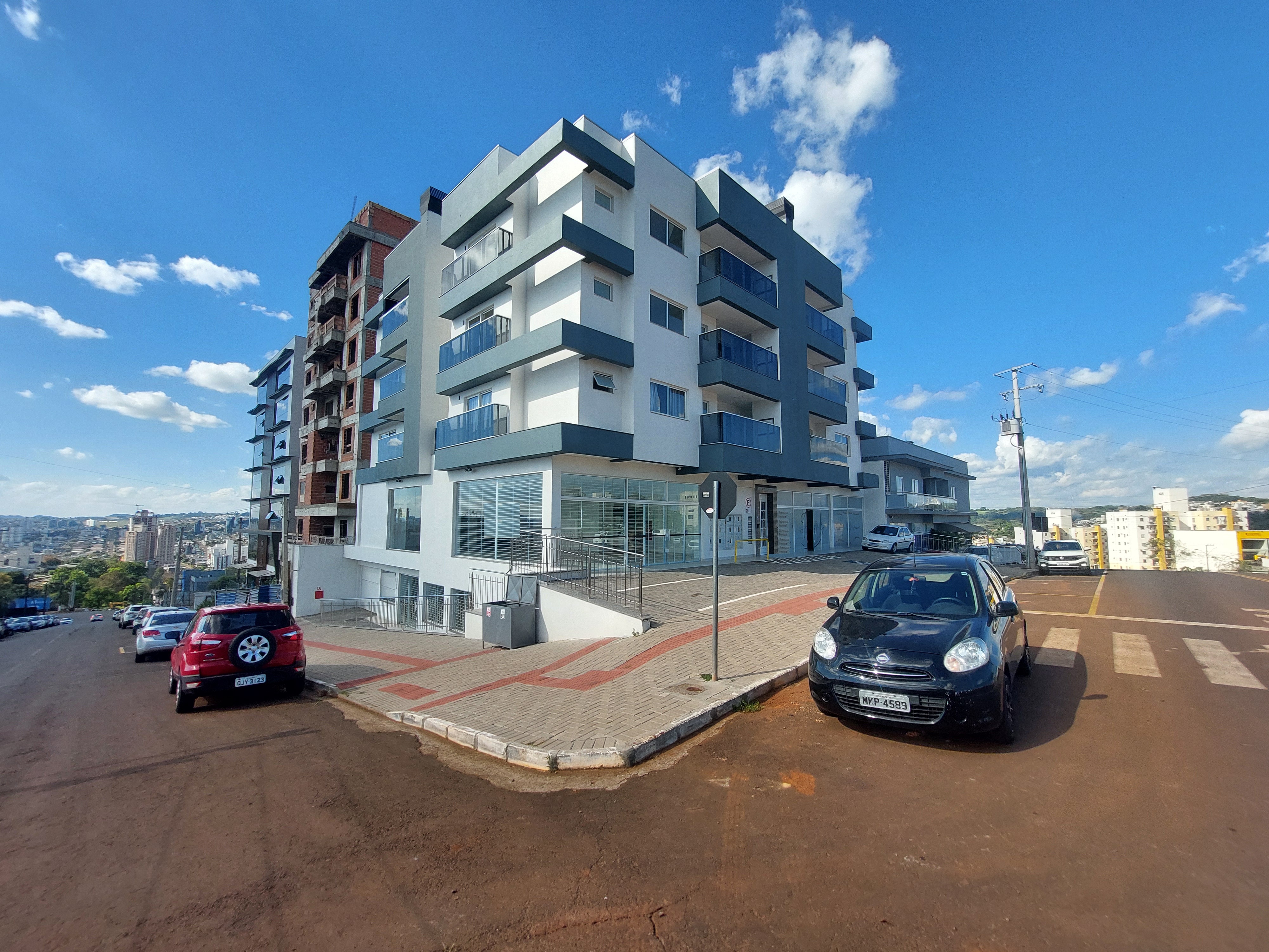 Sala Comercial para Alugar em Santa Maria, Chapecó | 120m²