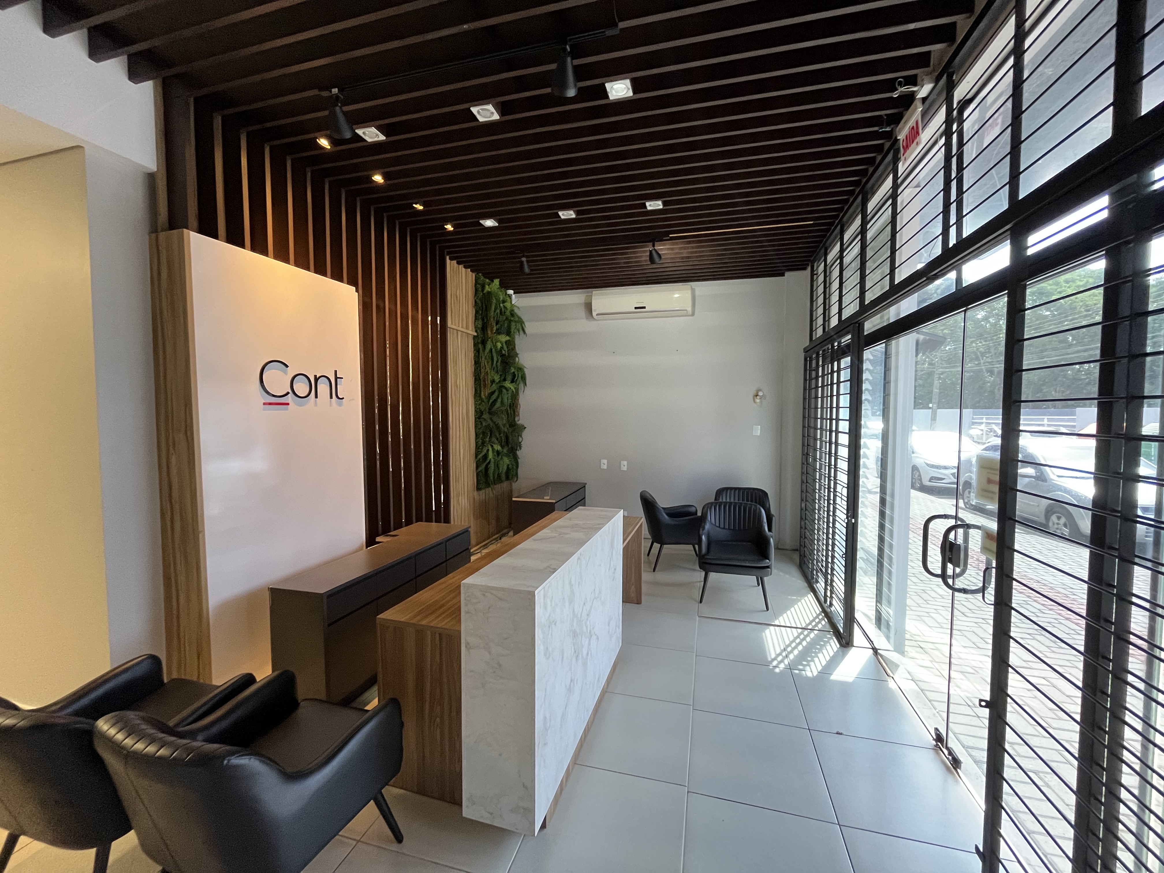Sala Comercial para Alugar - Centro, Chapecó | 130m²