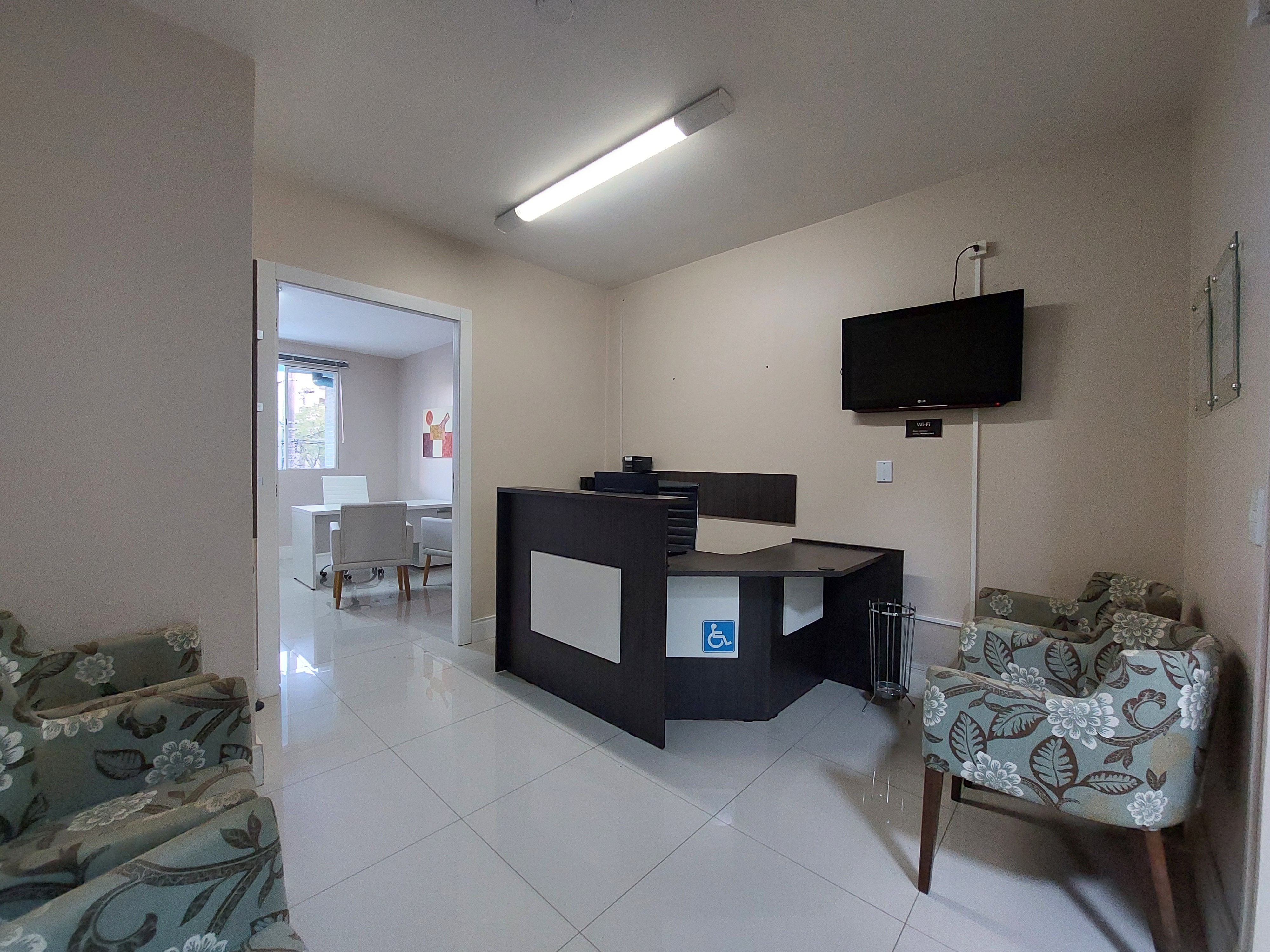 Sala Comercial para alugar no Centro em Chapecó | Mobg