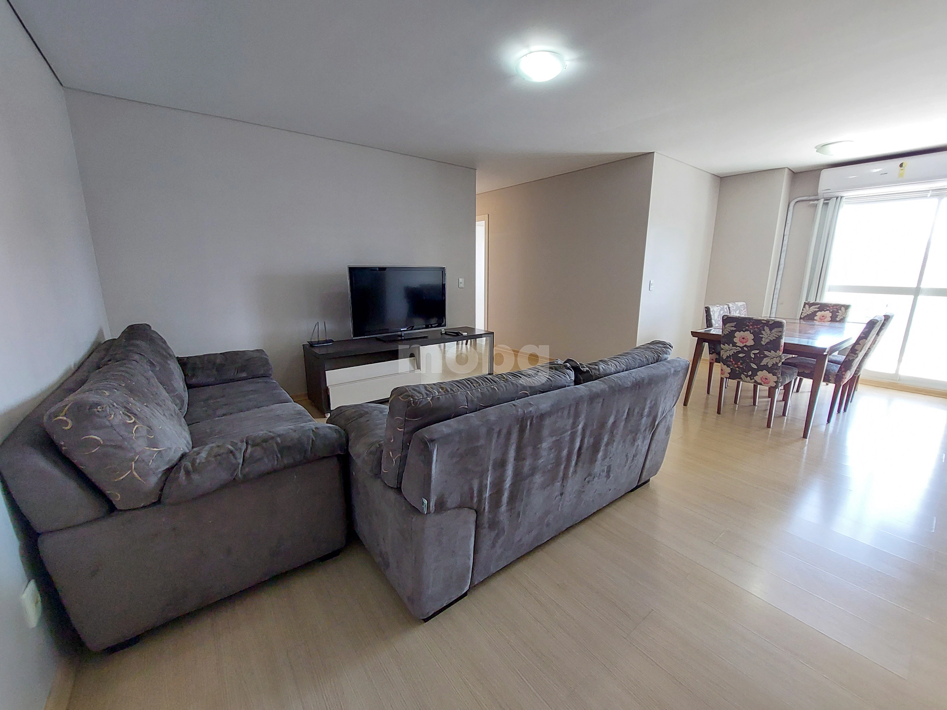 Apartamento para Alugar no Centro de Chapecó com 3 Quartos -