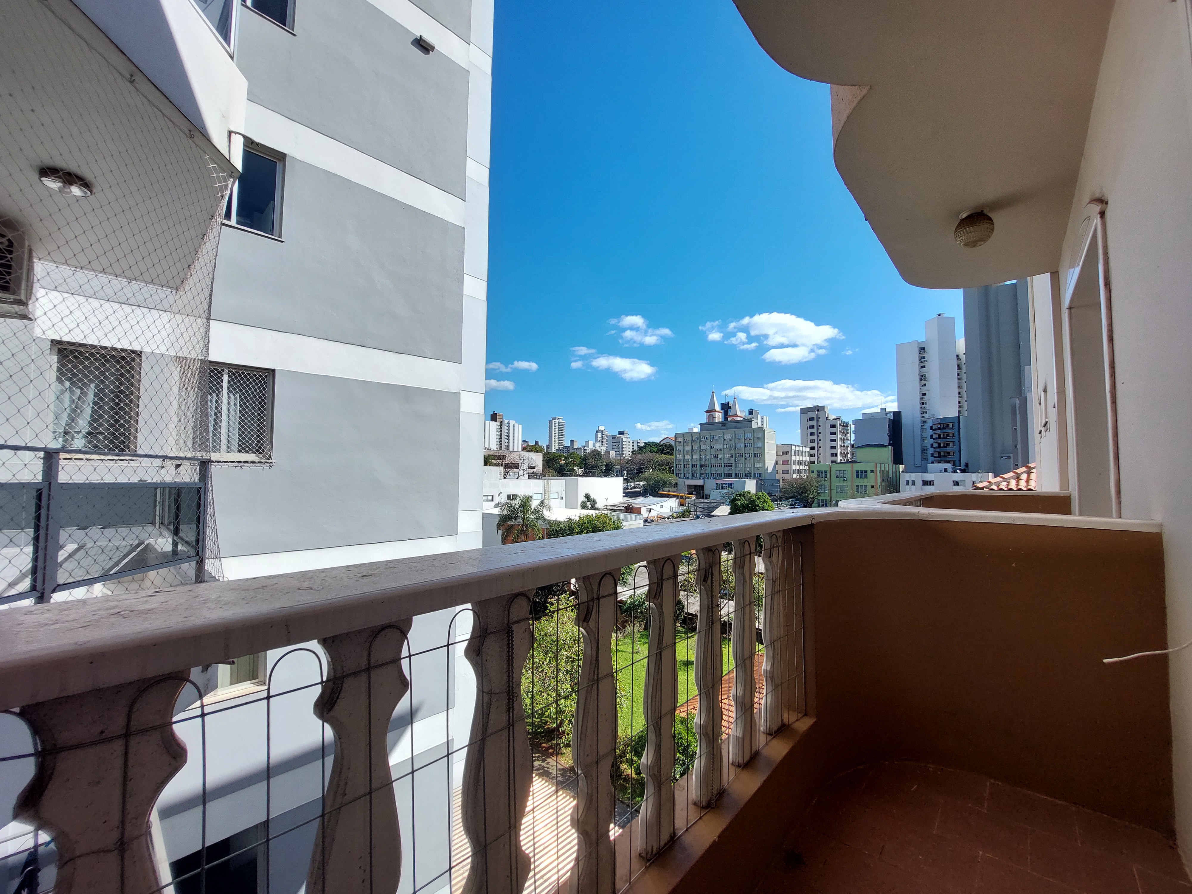 Apartamento 1 suíte para alugar no Centro em Chapecó | Mobg