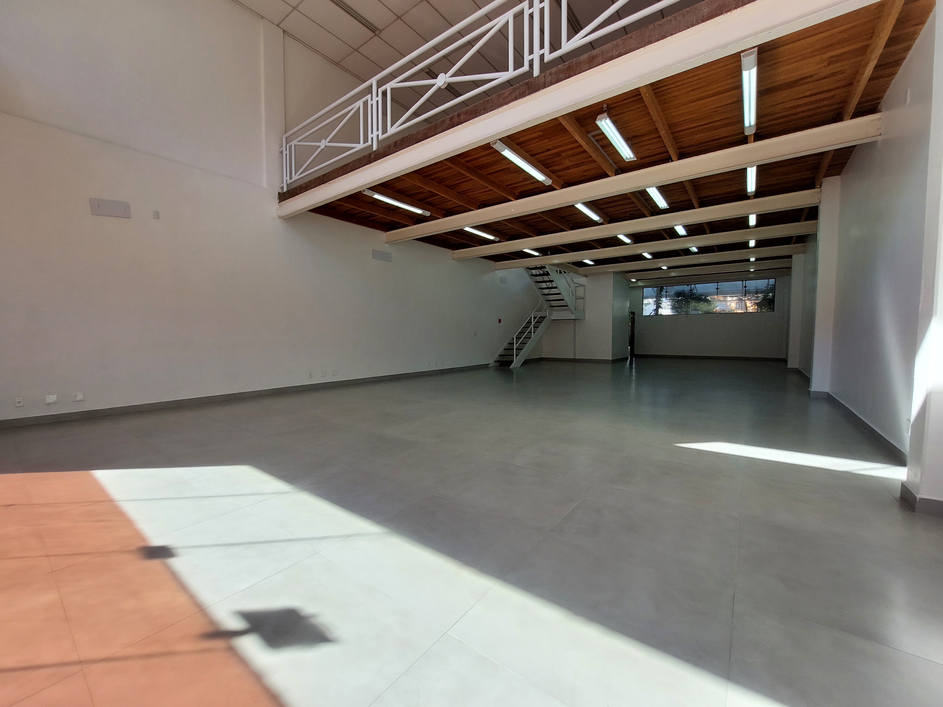 Sala Comercial para Alugar - Centro, Chapecó | 289m²