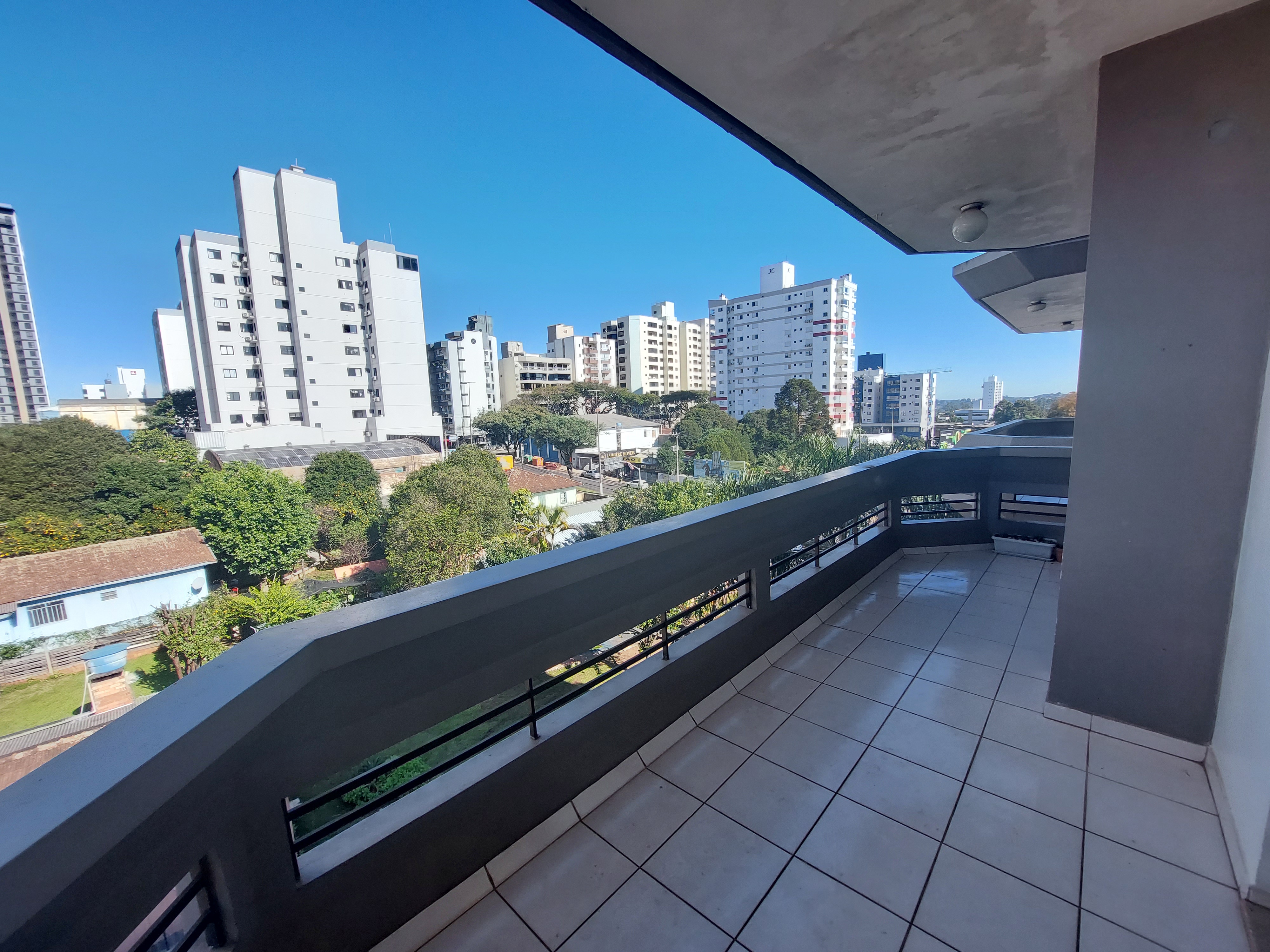 Apartamento 1 suíte para alugar no Centro em Chapecó | Mobg