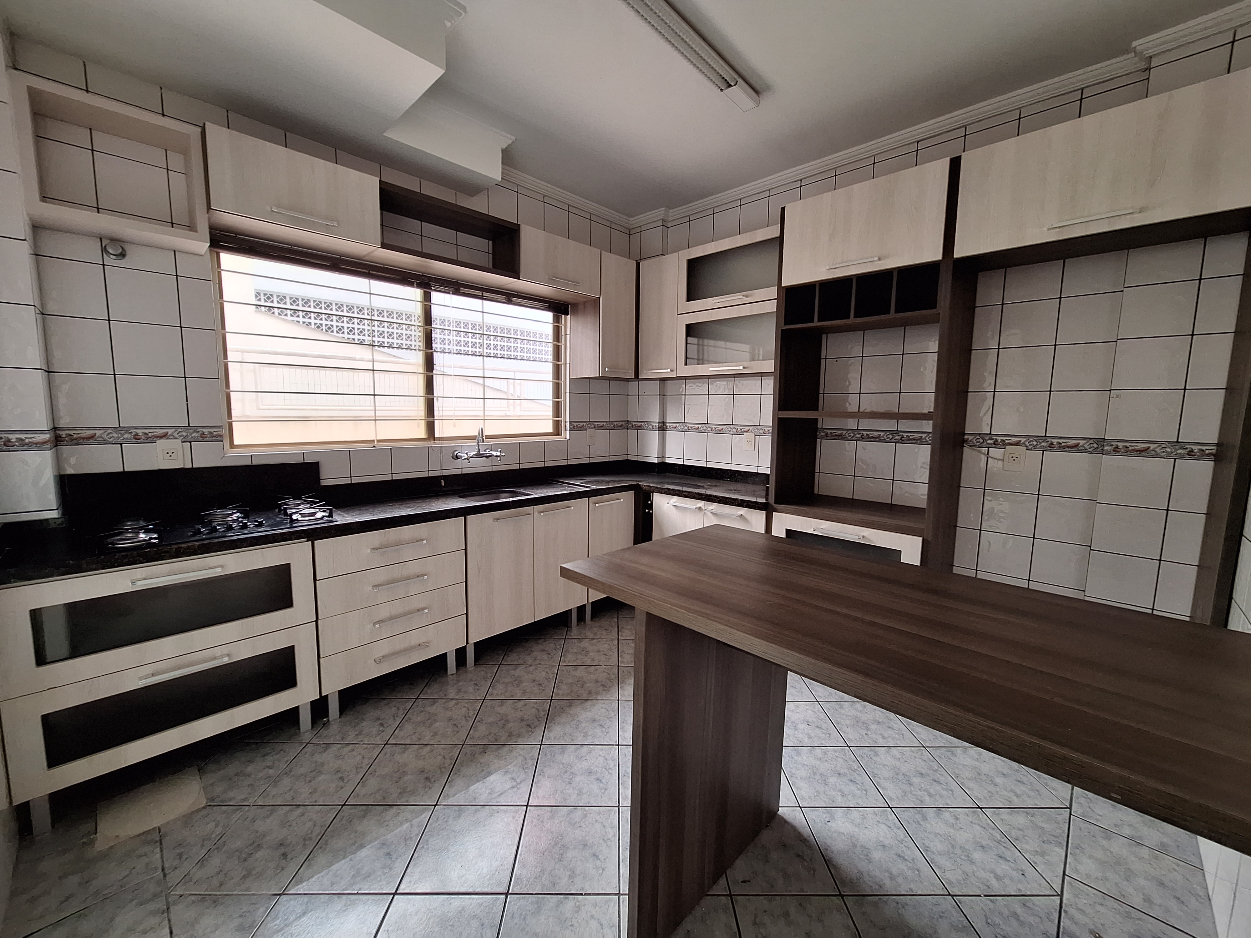 Apartamento para Alugar no Centro em Chapecó - 3 Quartos