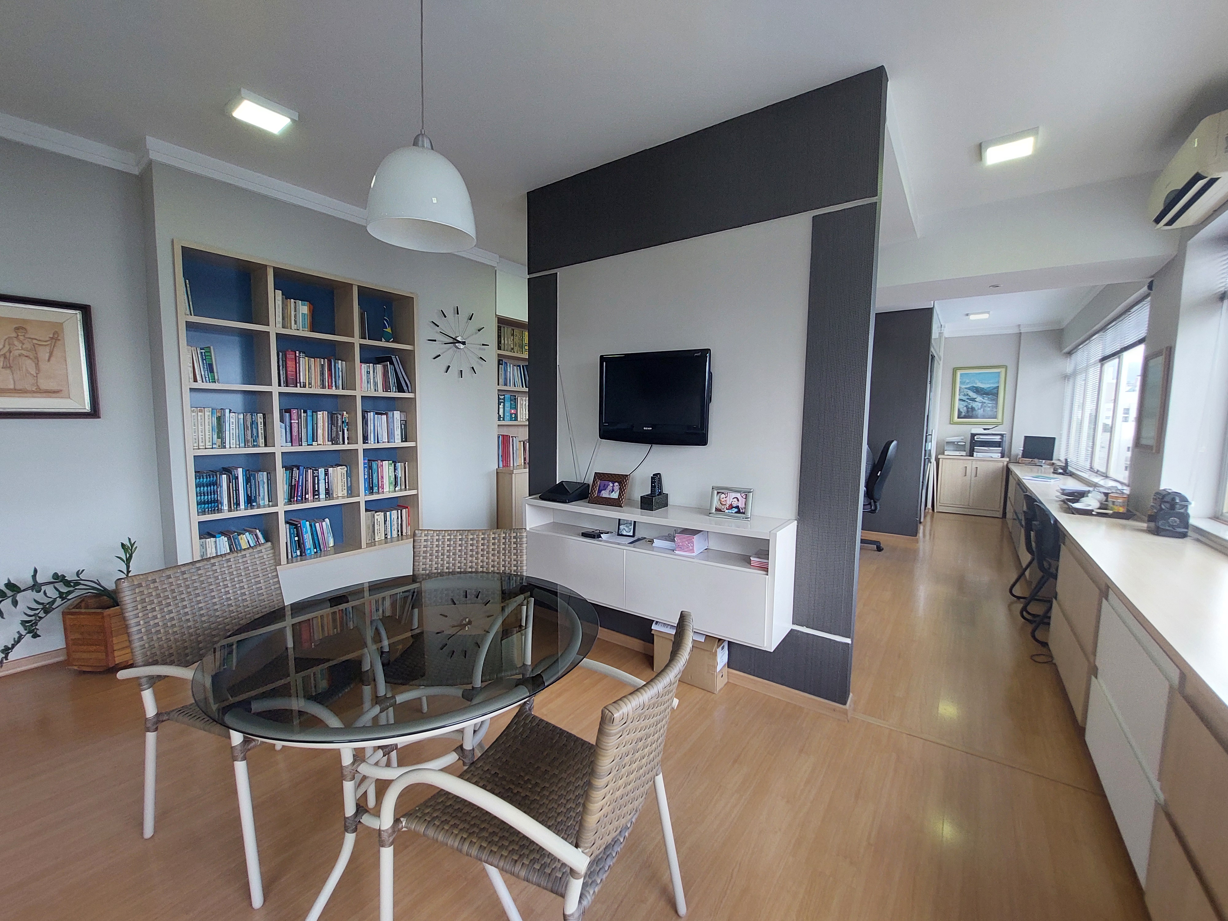 Sala Comercial para alugar no Centro em Chapecó | Mobg