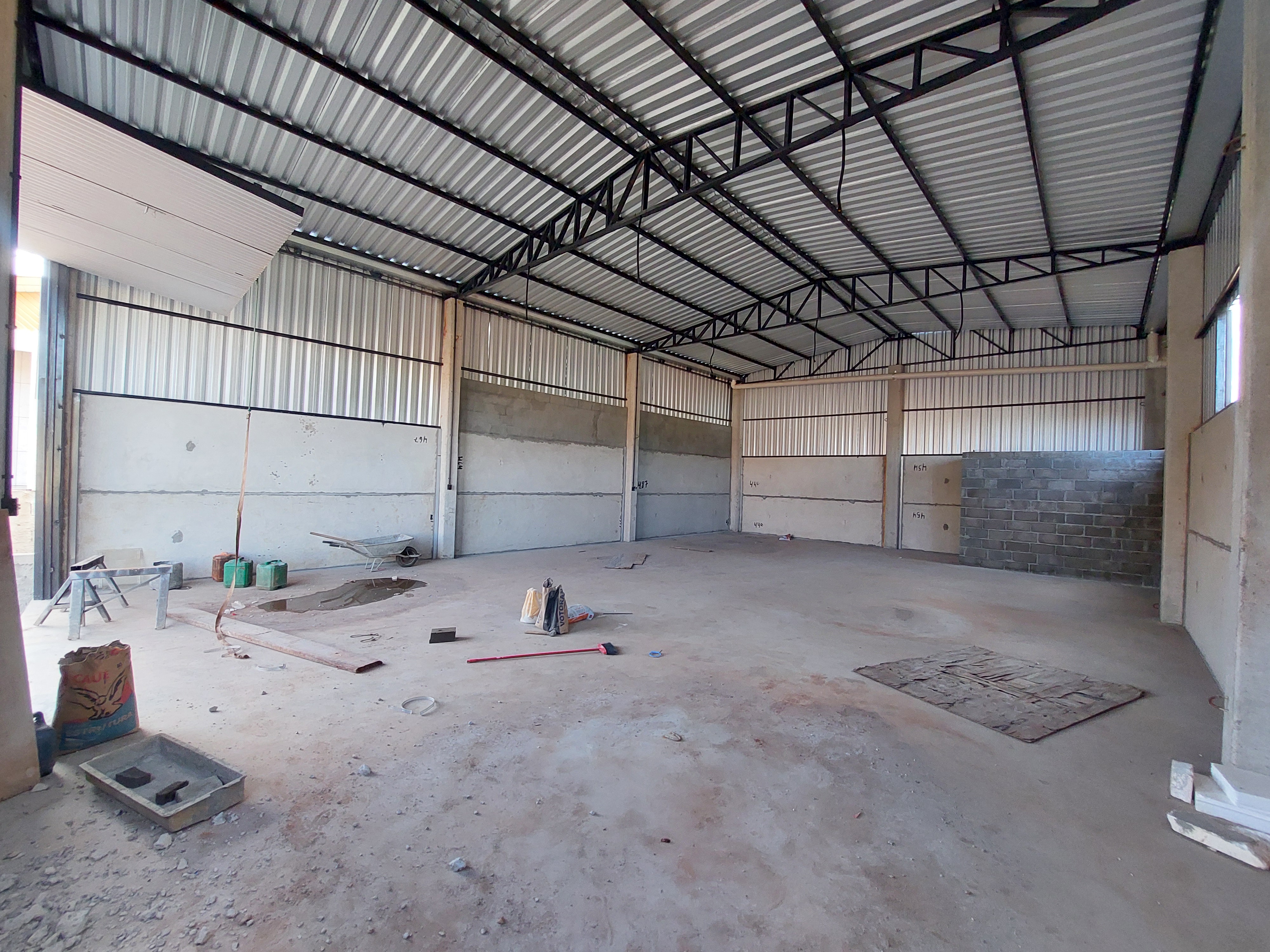 Barracão para Alugar em Efapi, Chapecó - 150m² Novo