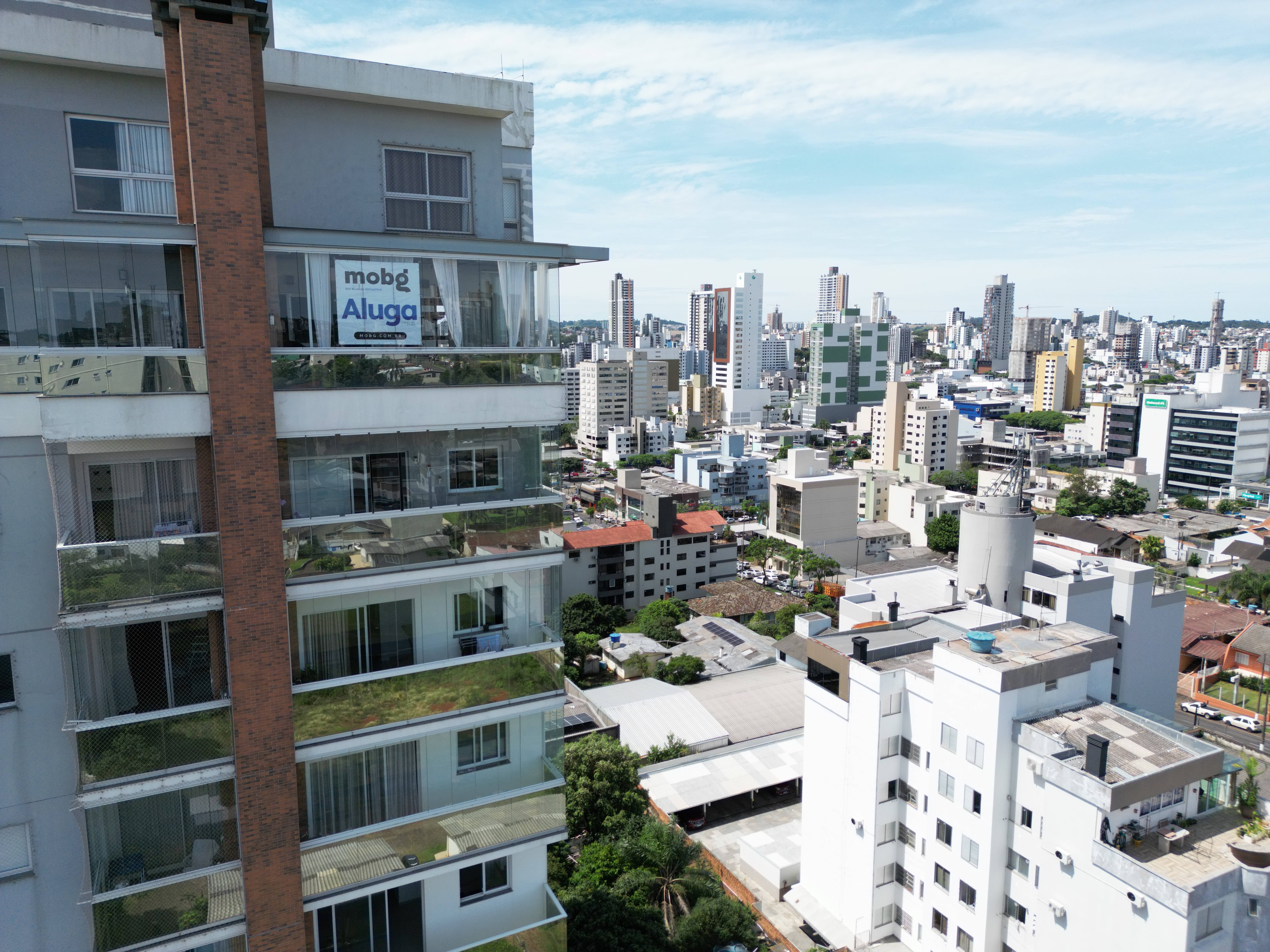 Apartamento 3 suítes para alugar no Jardim Itália em Chapecó