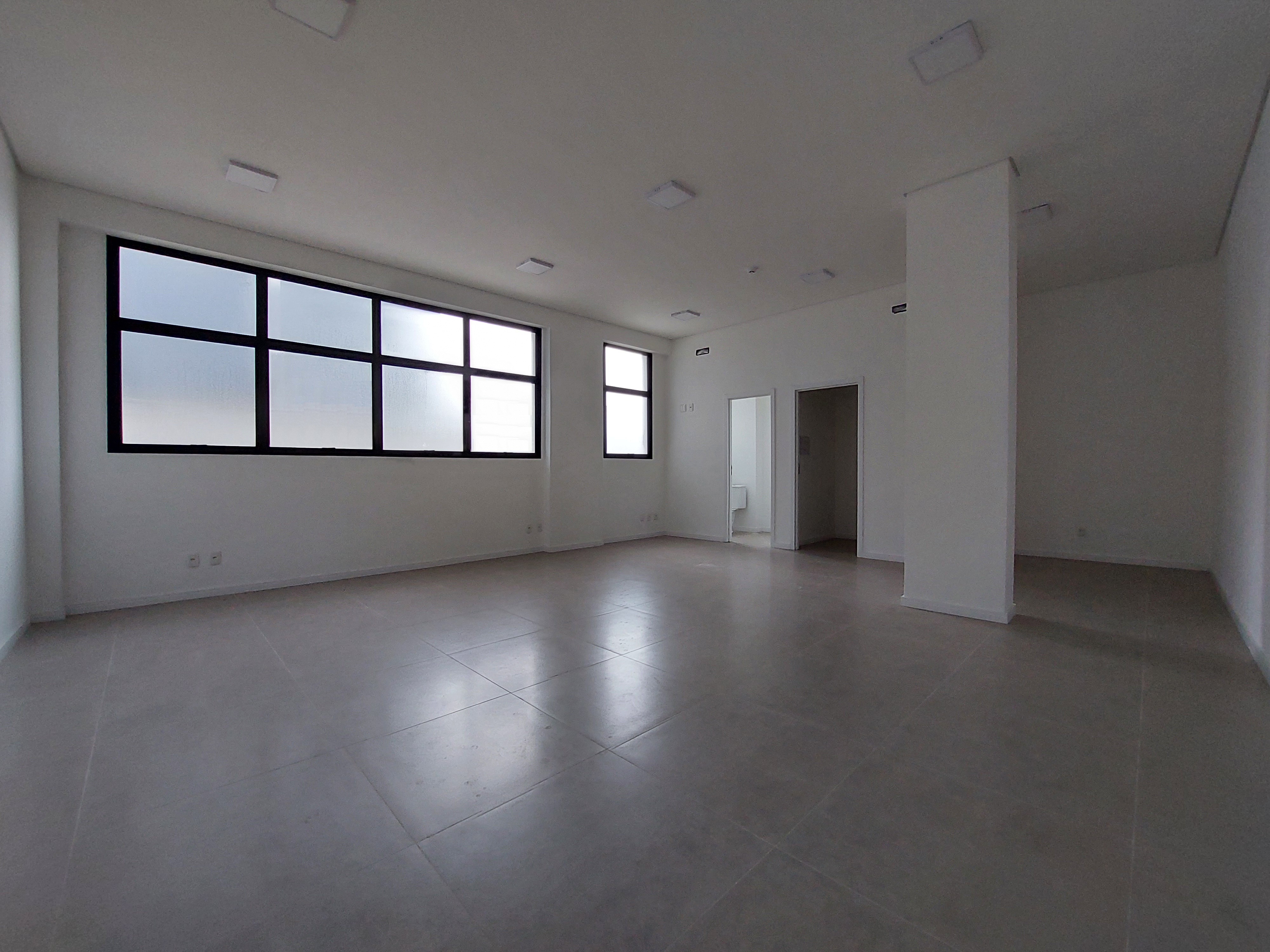 Sala Comercial para alugar no Centro em Chapecó | Mobg