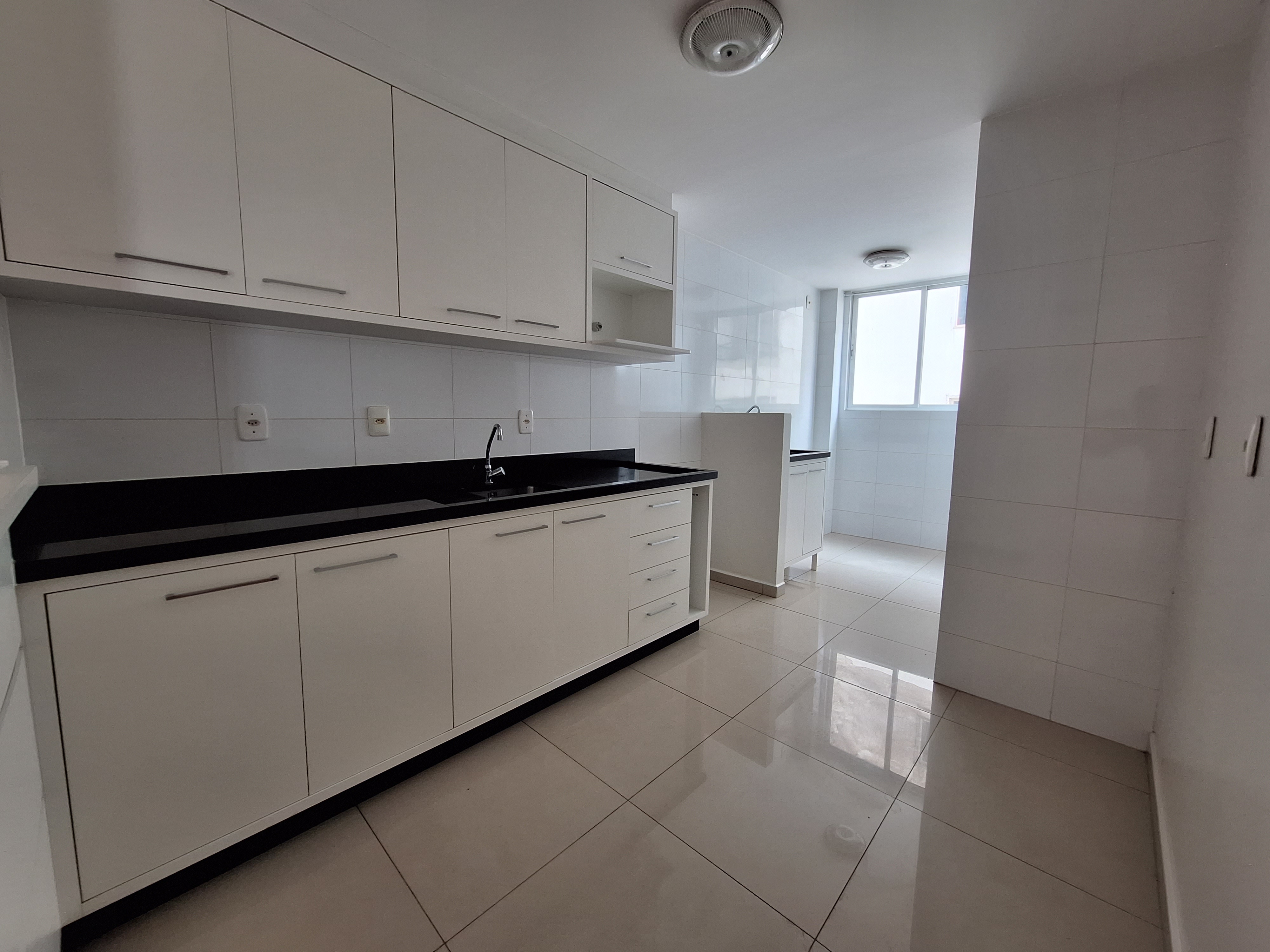 Apartamento para Alugar no Centro, Chapecó - 2 Quartos e 75m