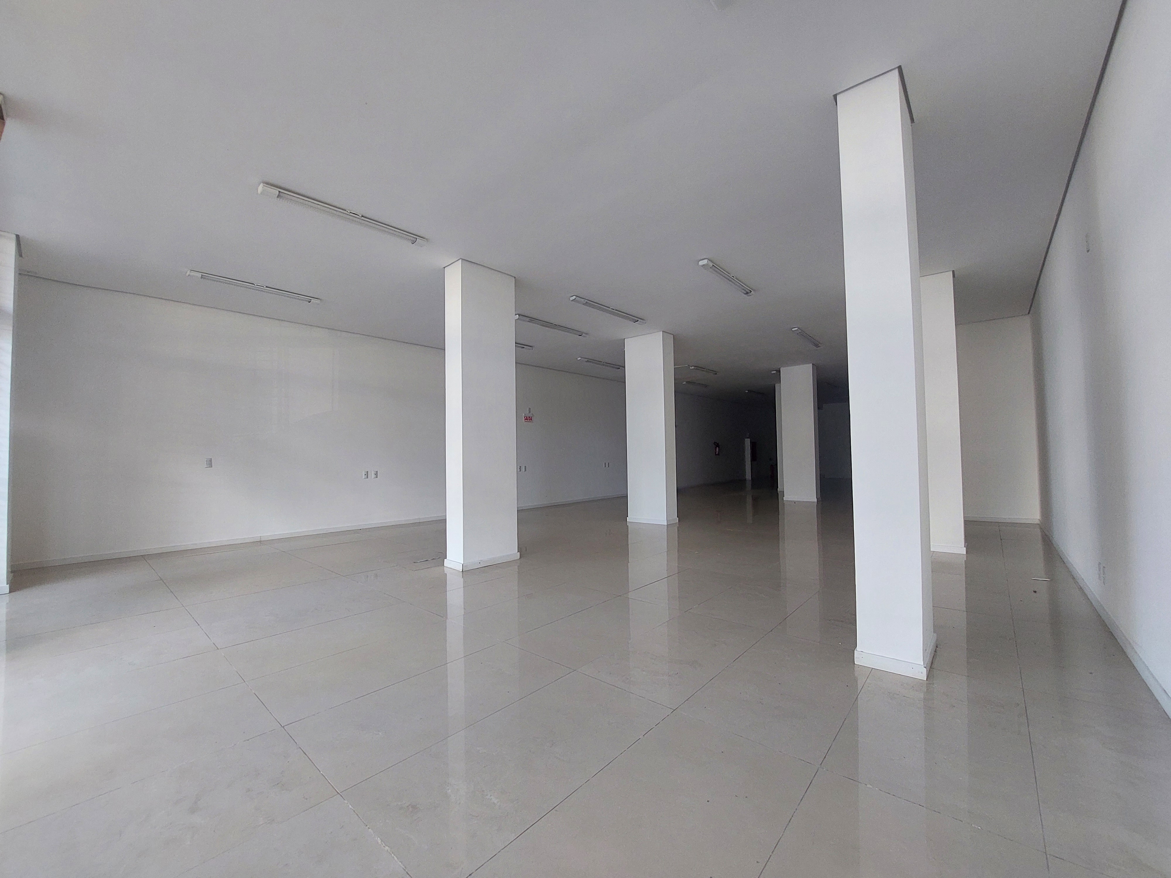 Sala Comercial para Alugar no Centro, Chapecó | 260m²