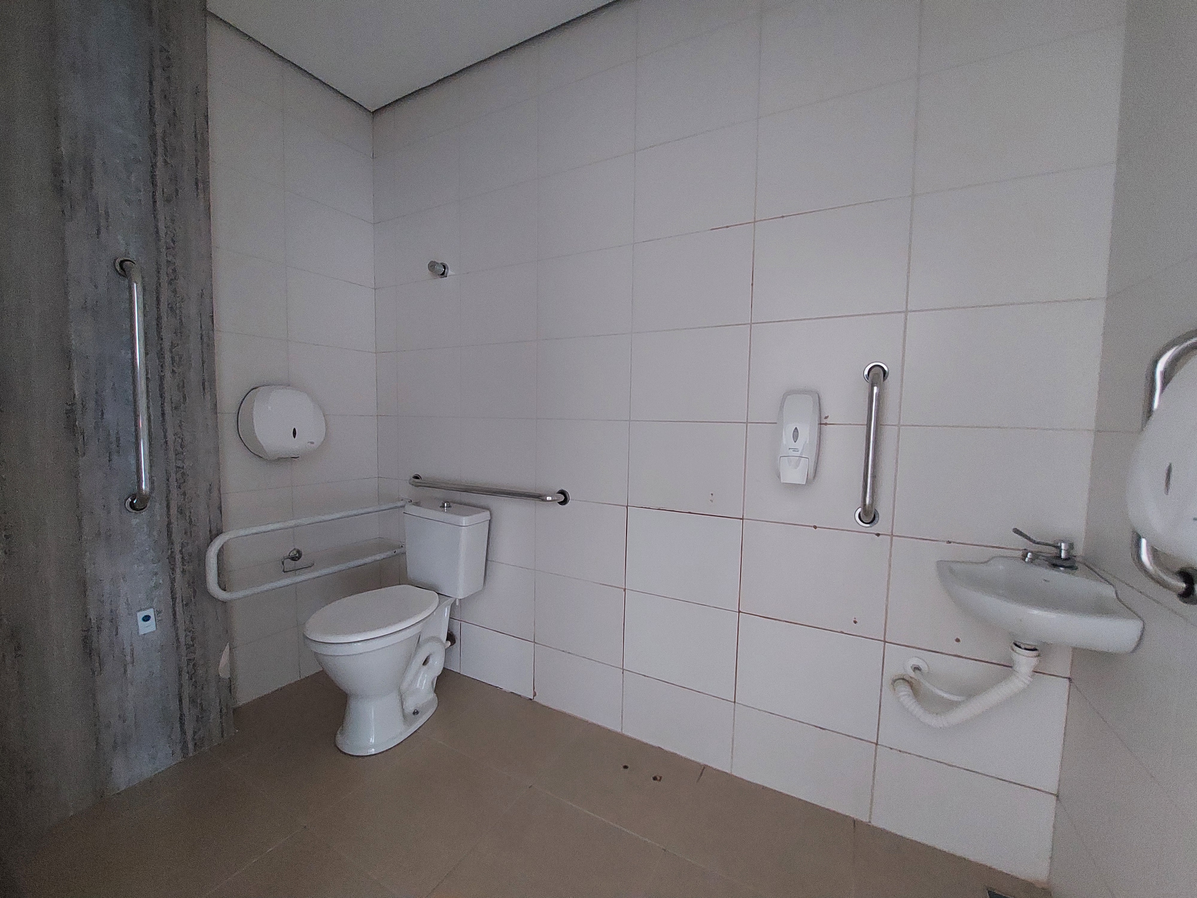 Sala Comercial para Alugar no Centro, Chapecó | 260m²