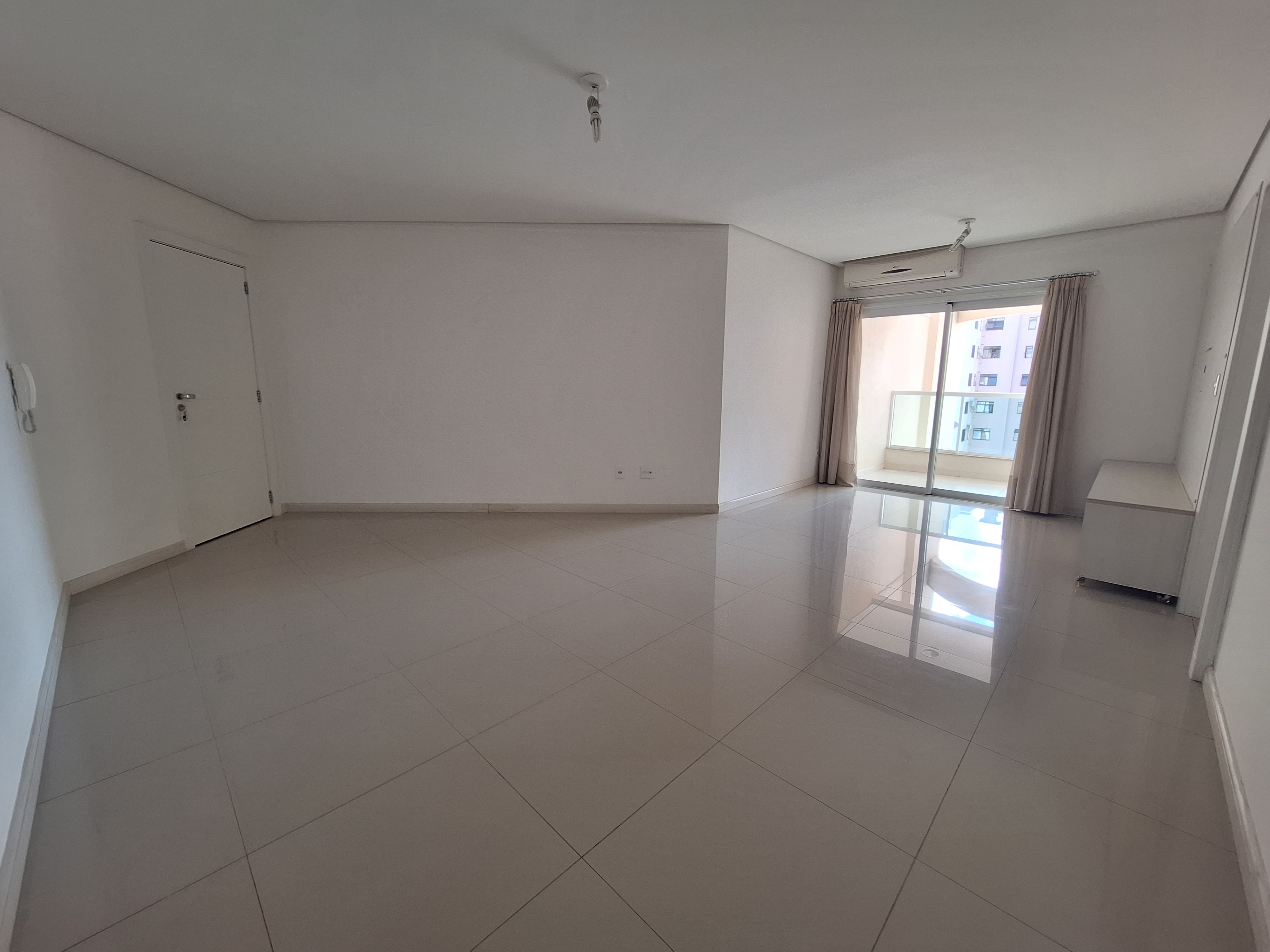 Apartamento 1 suíte para alugar no Centro em Chapecó | Mobg