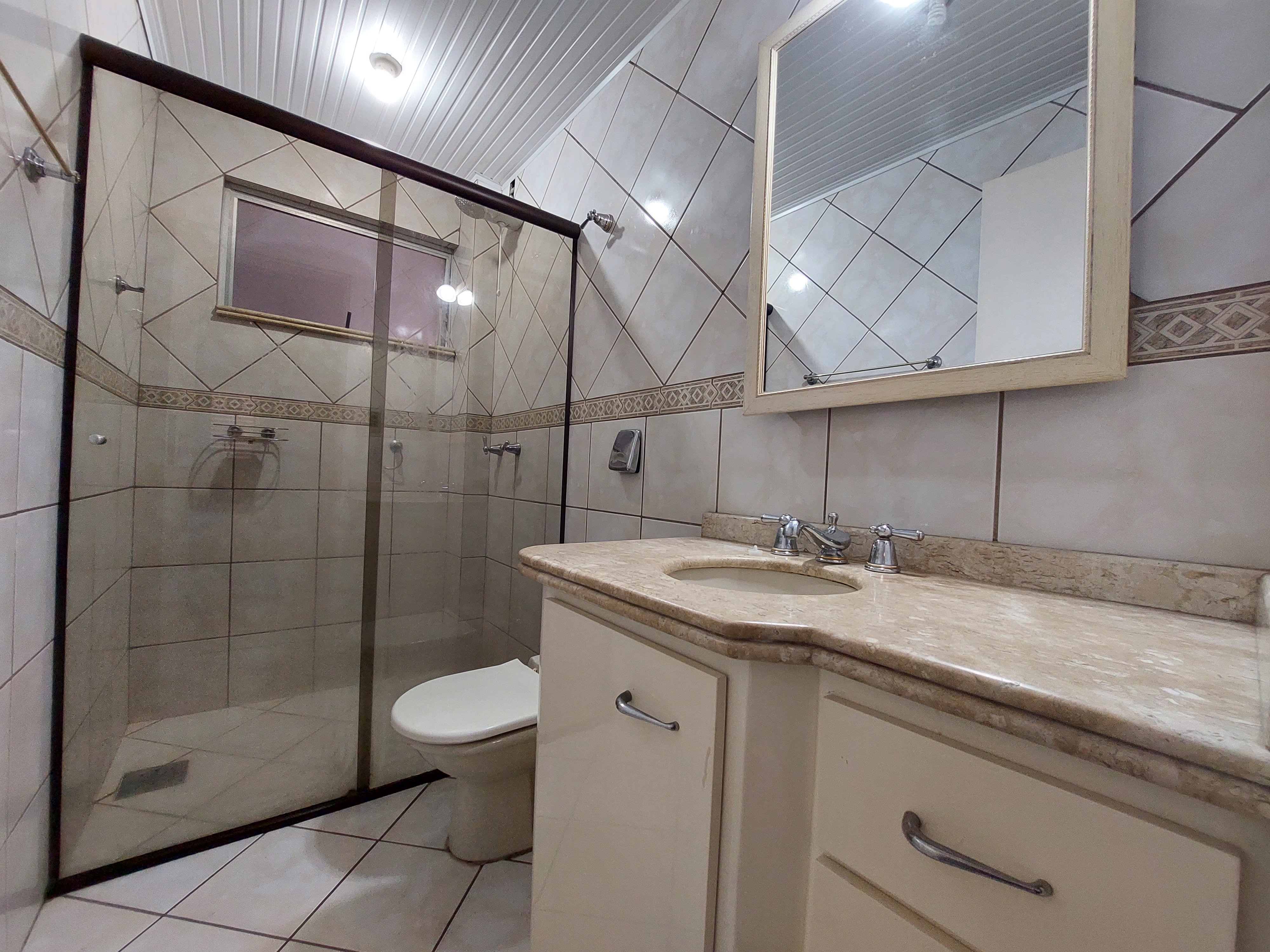 Apartamento 3 quartos para alugar no Jardim Itália | Mobg