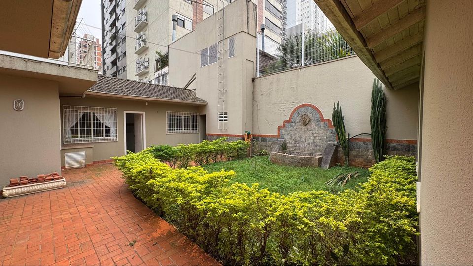 Casa Comercial para Alugar no Centro de Chapecó | 398m² Ri7