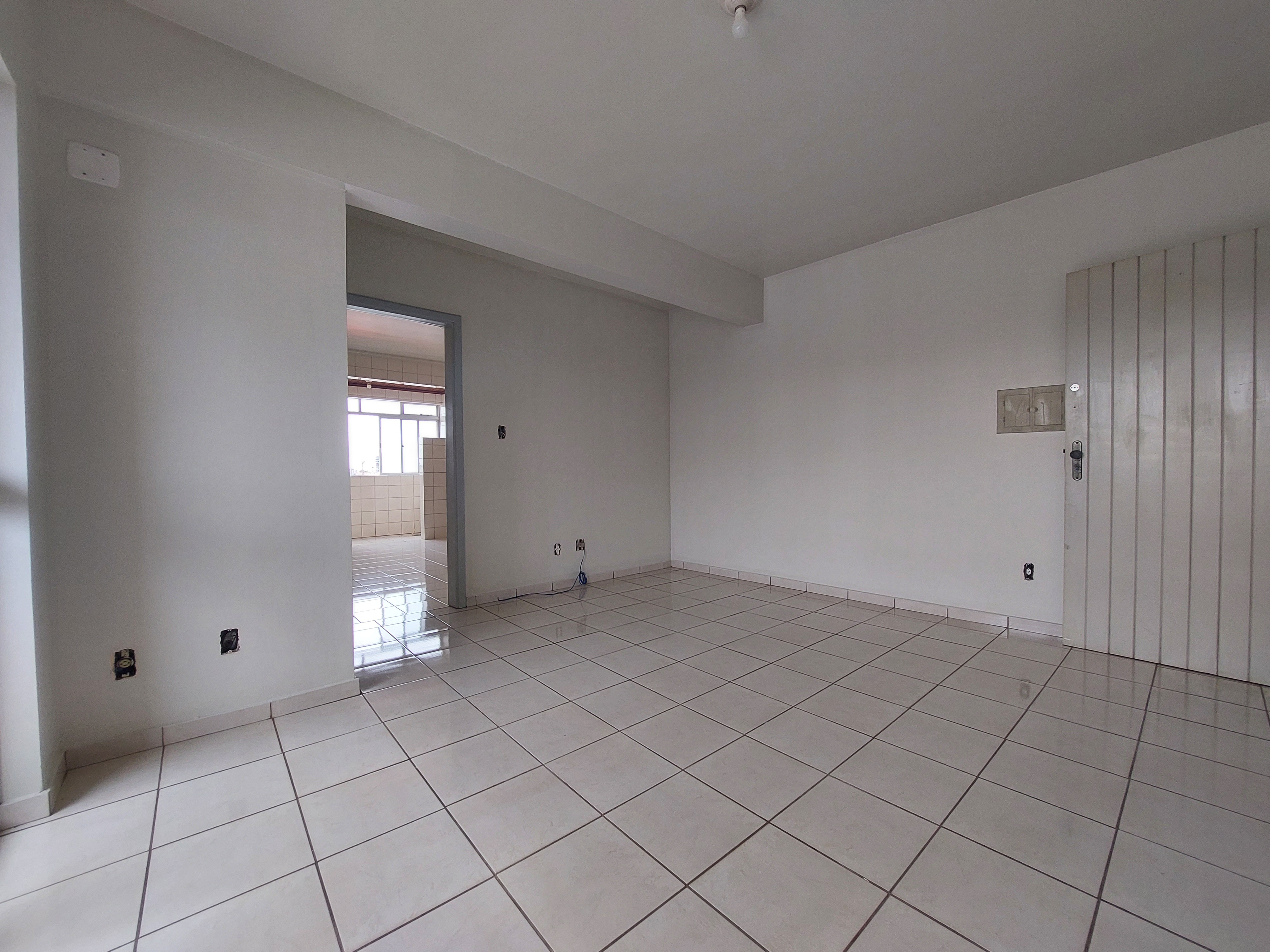 Apartamento 2 quartos para alugar no São Cristóvão | Mobg