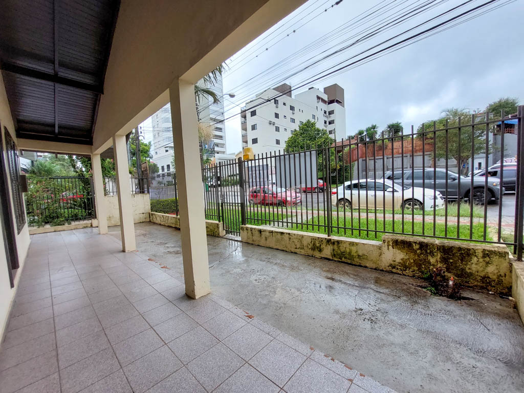 Casa Comercial para Alugar em Maria Goretti, Chapecó - 158m²