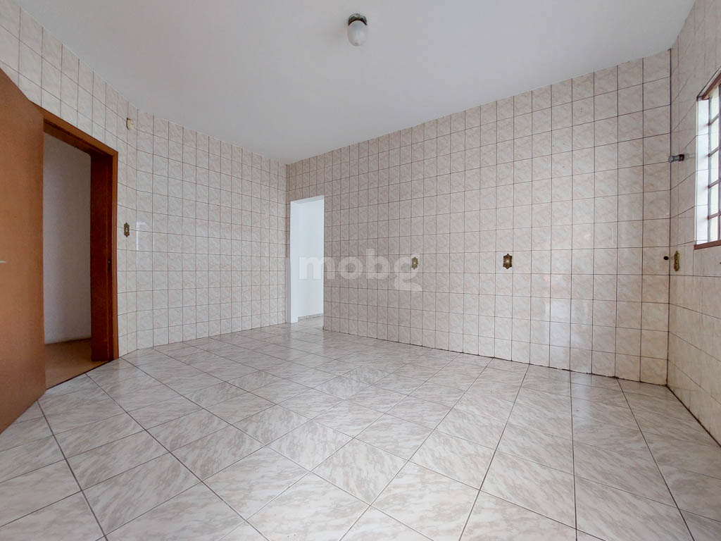 Casa Comercial para Alugar em Maria Goretti, Chapecó - 158m²