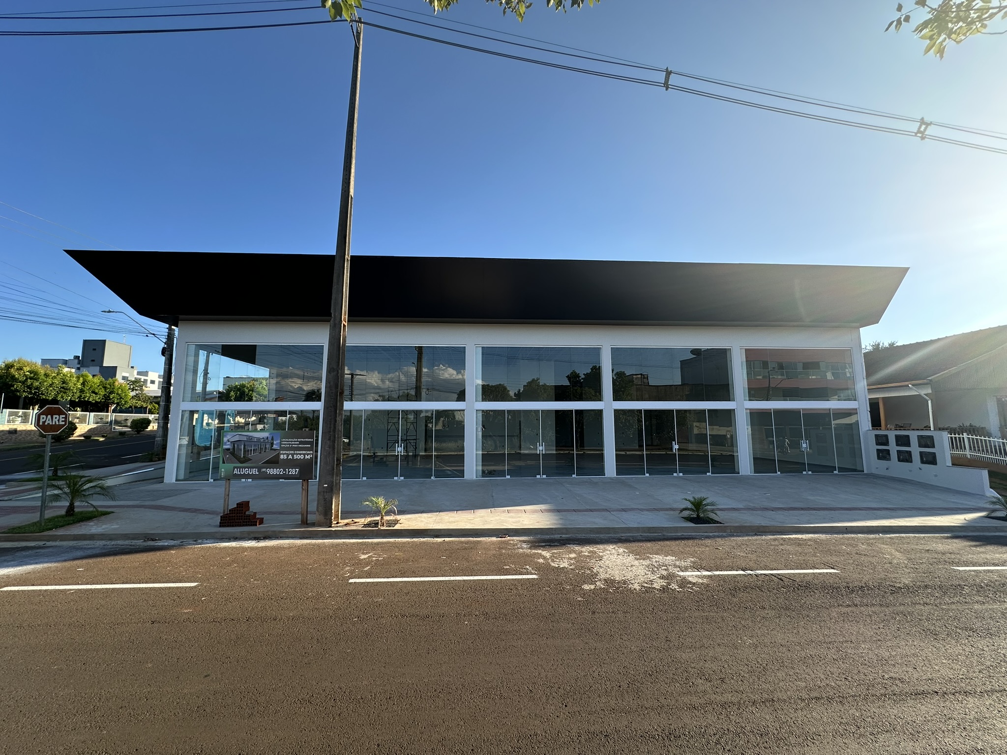 Sala Comercial para Alugar em Pinhalzinho - Nova Divineia |