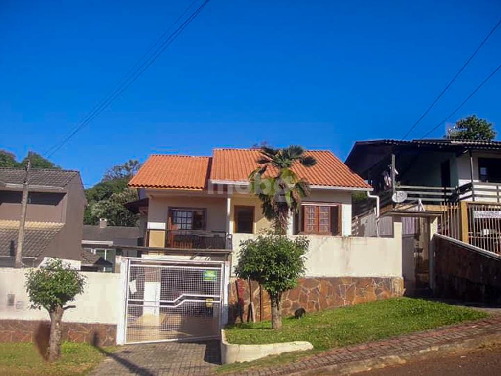 Casa 1 suíte para alugar no Santa Maria em Chapecó | Mobg