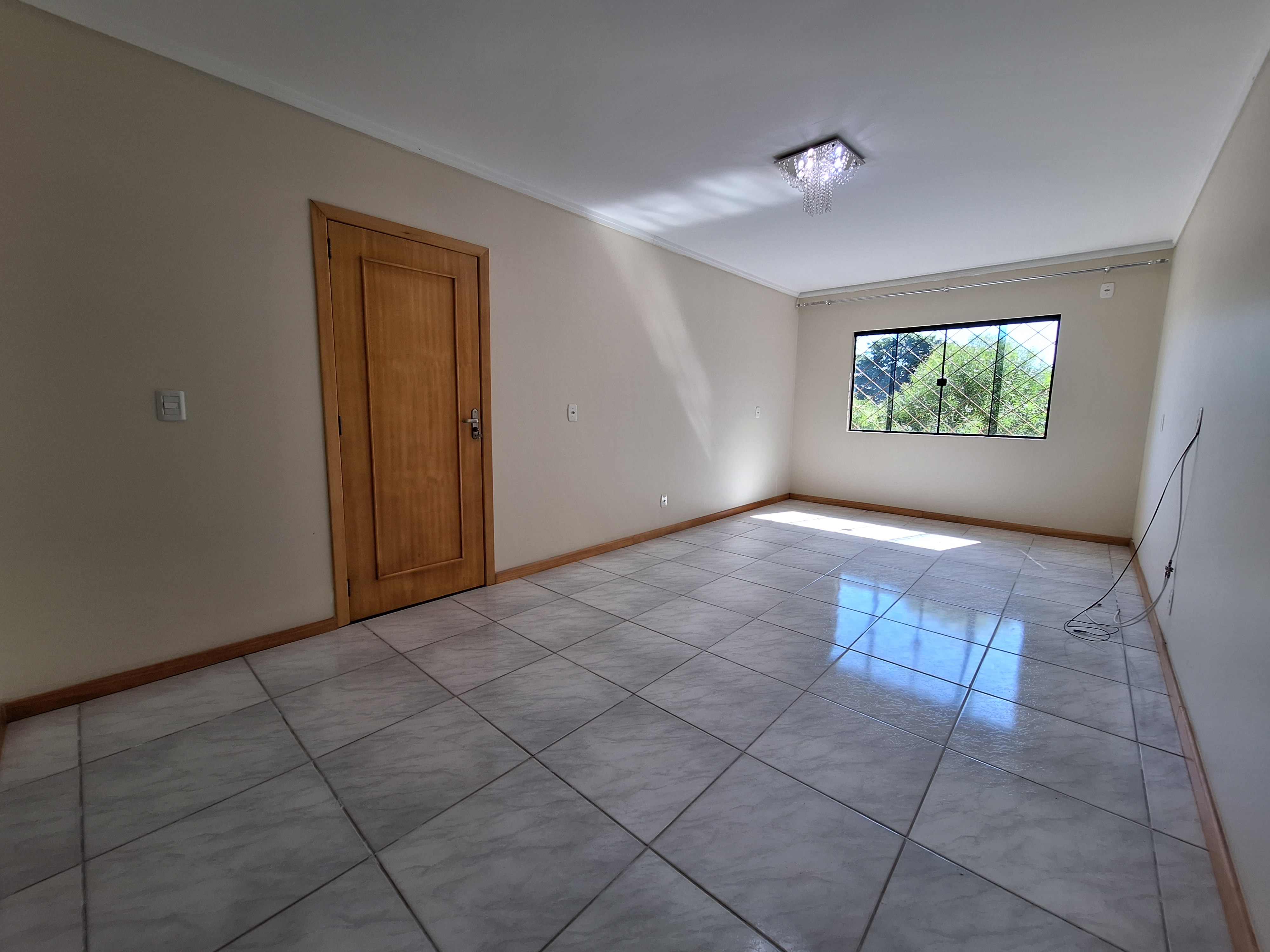 Casa 1 suíte para alugar no Esplanada em Chapecó | Mobg