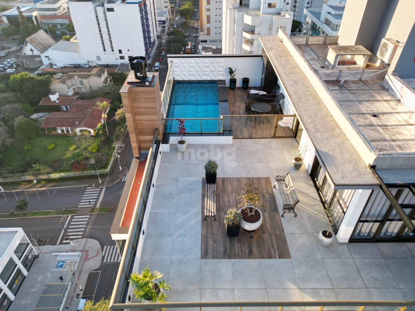 Apartamento 2 suítes para alugar no Centro em Chapecó | Mobg