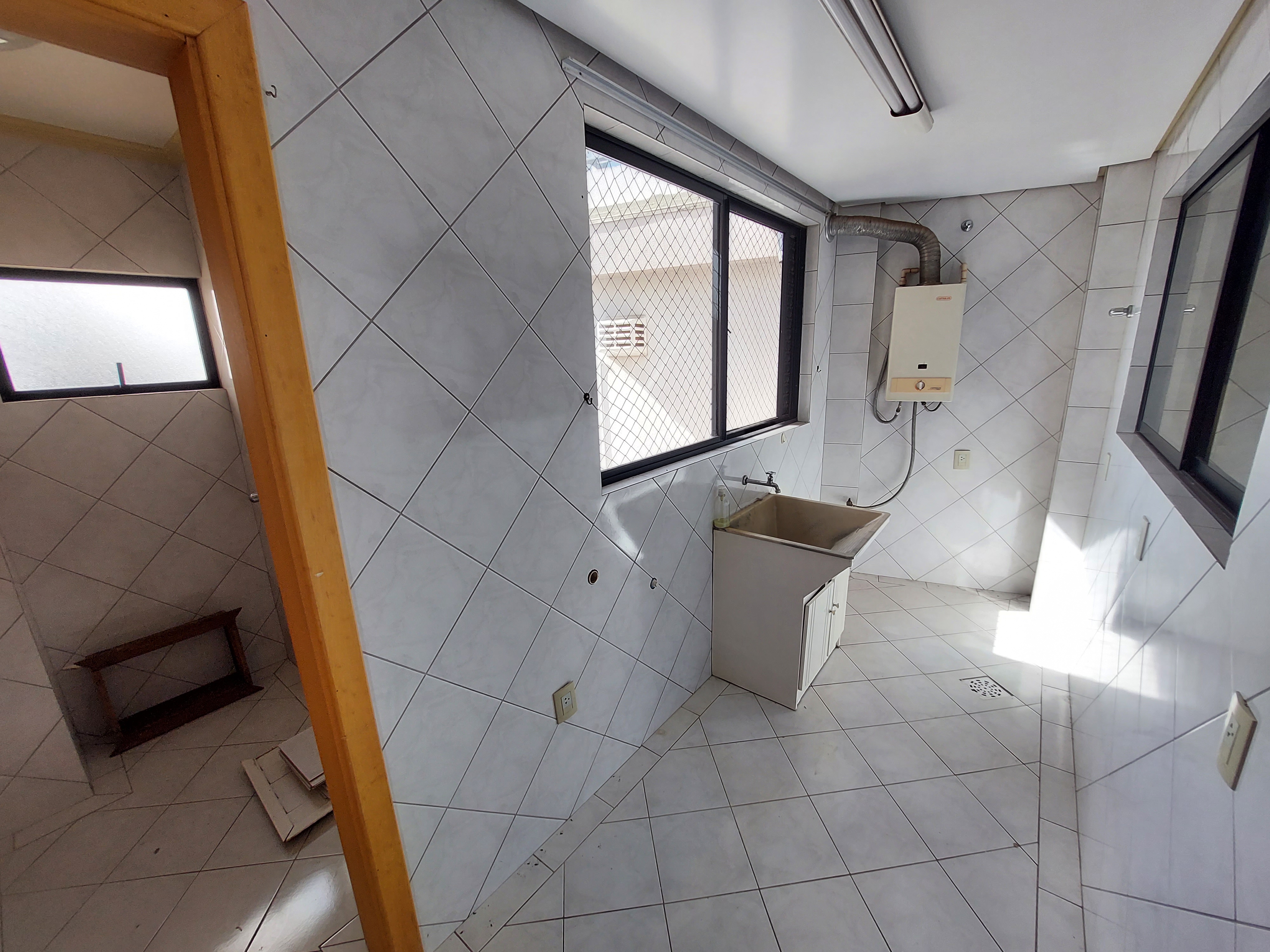 Apartamento 1 suíte para alugar no Centro em Chapecó | Mobg
