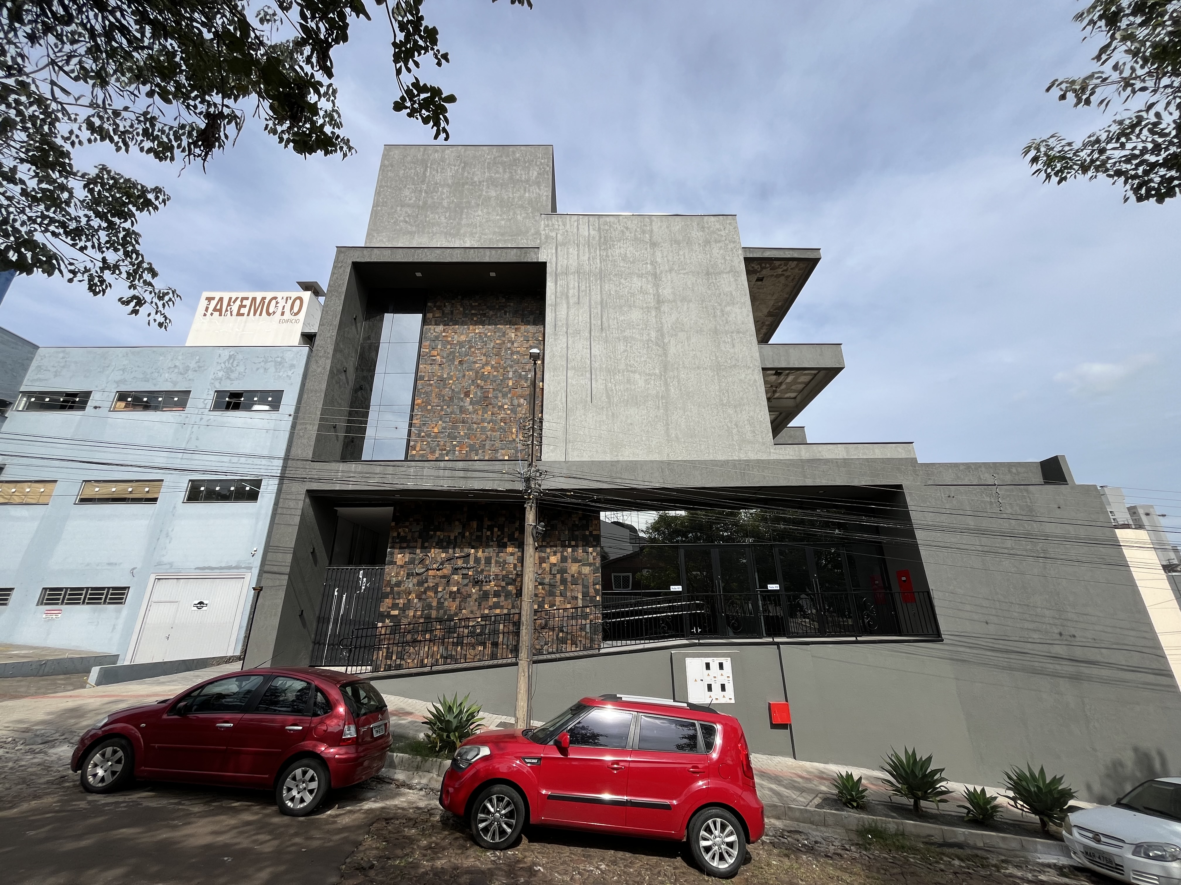 Sala Comercial para Alugar em Jardim Itália, Chapecó - 110m²