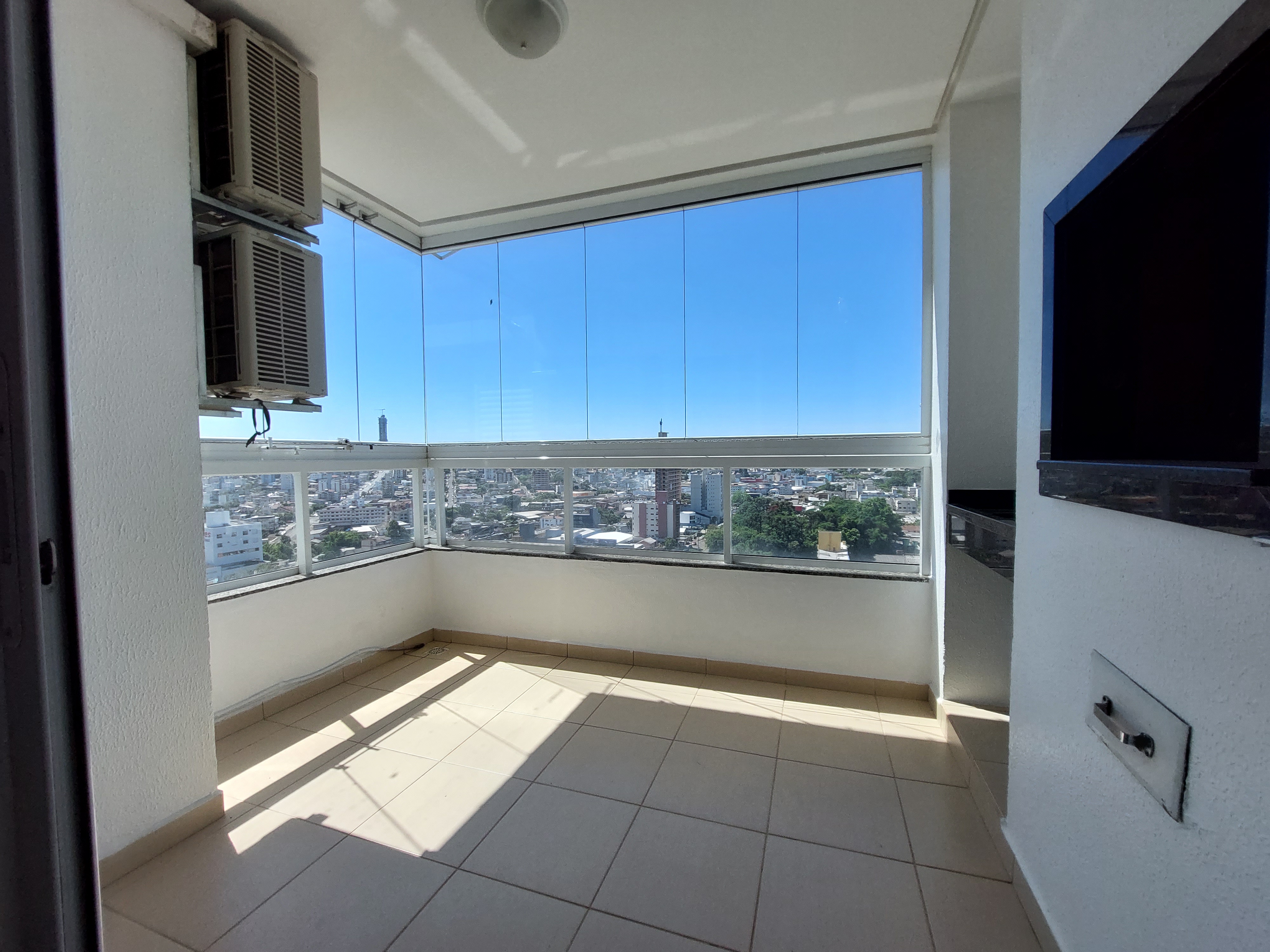 Apartamento 1 suíte para alugar no Centro em Chapecó | Mobg