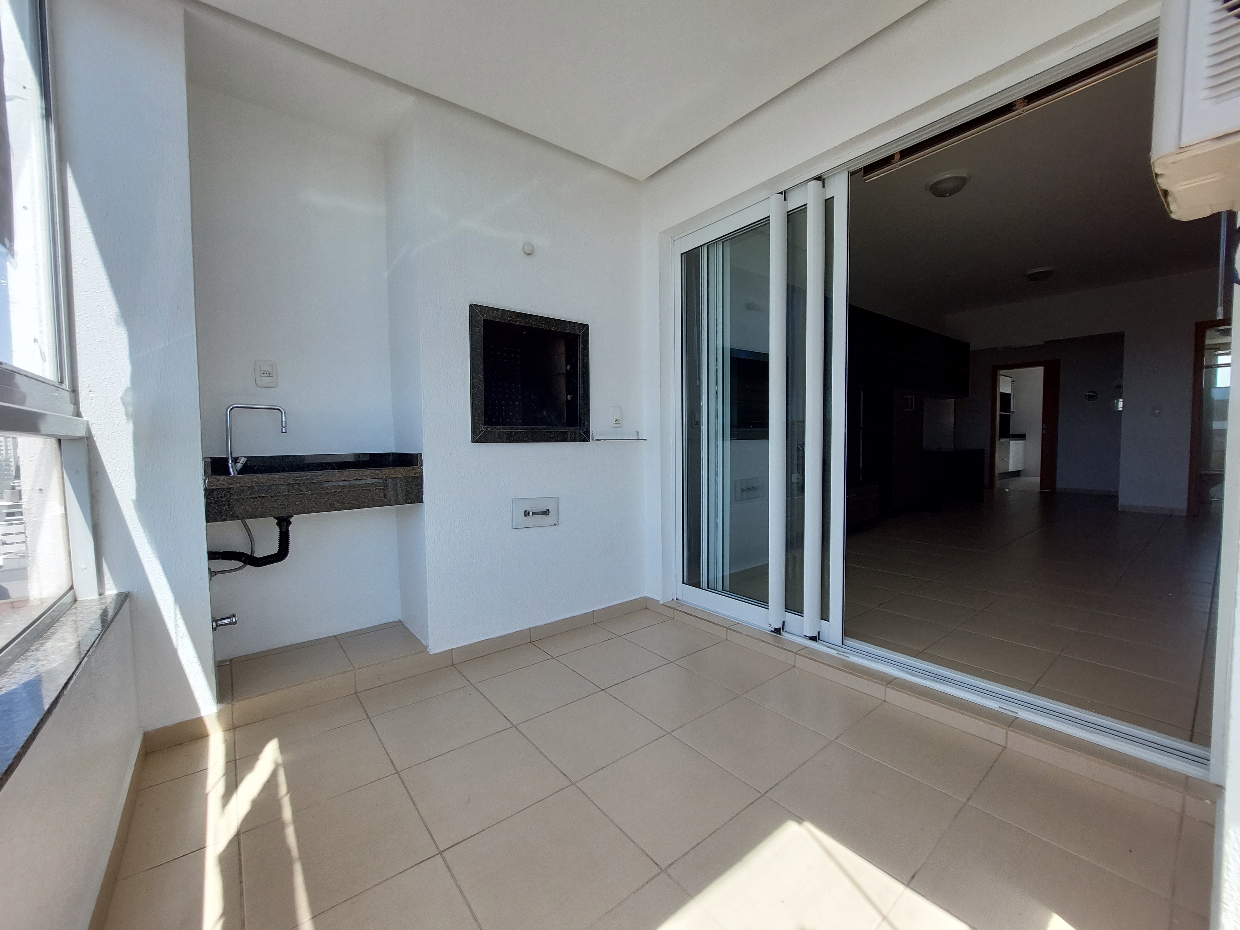 Apartamento 1 suíte para alugar no Centro em Chapecó | Mobg