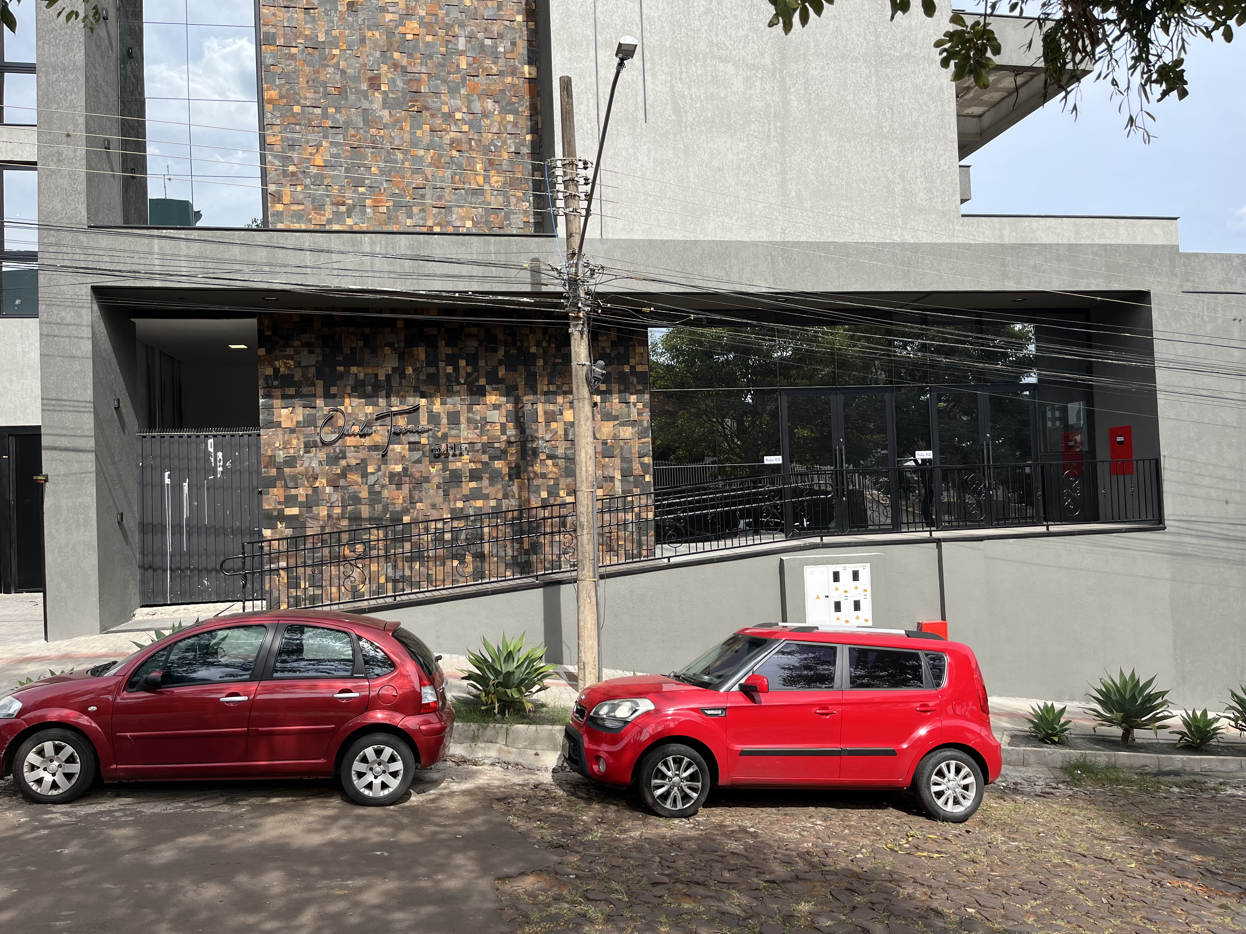 Sala Comercial para Alugar em Jardim Itália, Chapecó - 120m²
