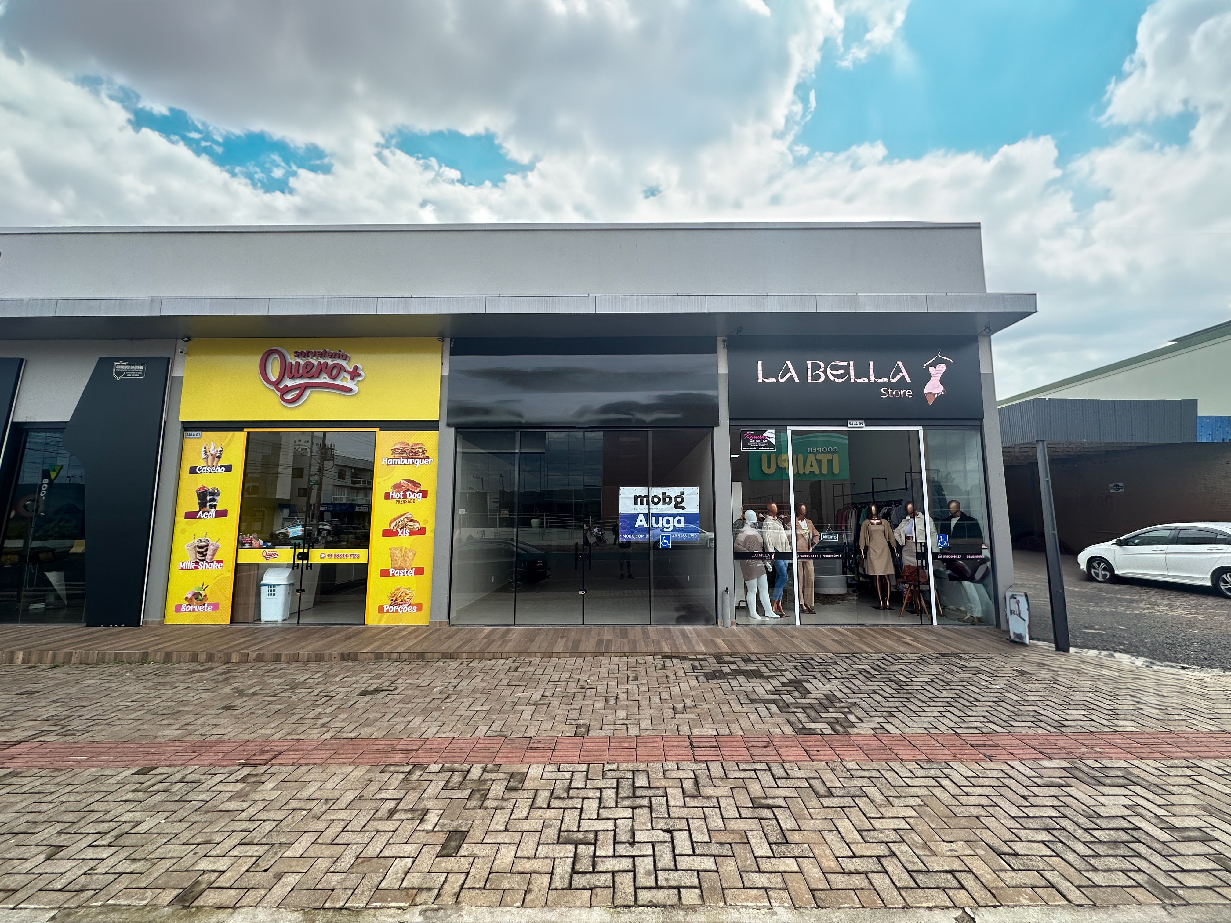 Sala Comercial para Alugar no Centro de Pinhalzinho - 75m²