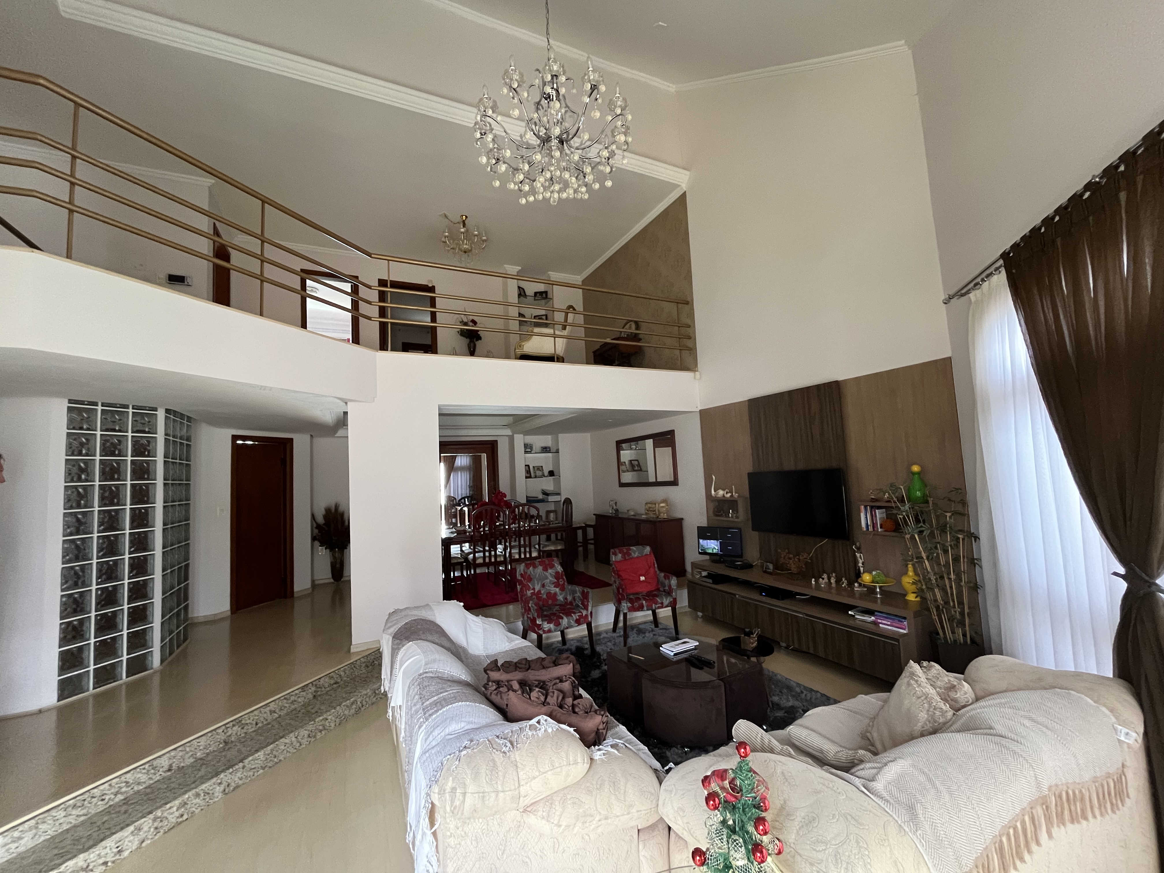 Casa para Alugar em Maria Goretti, Chapecó | 4 Quartos | 342