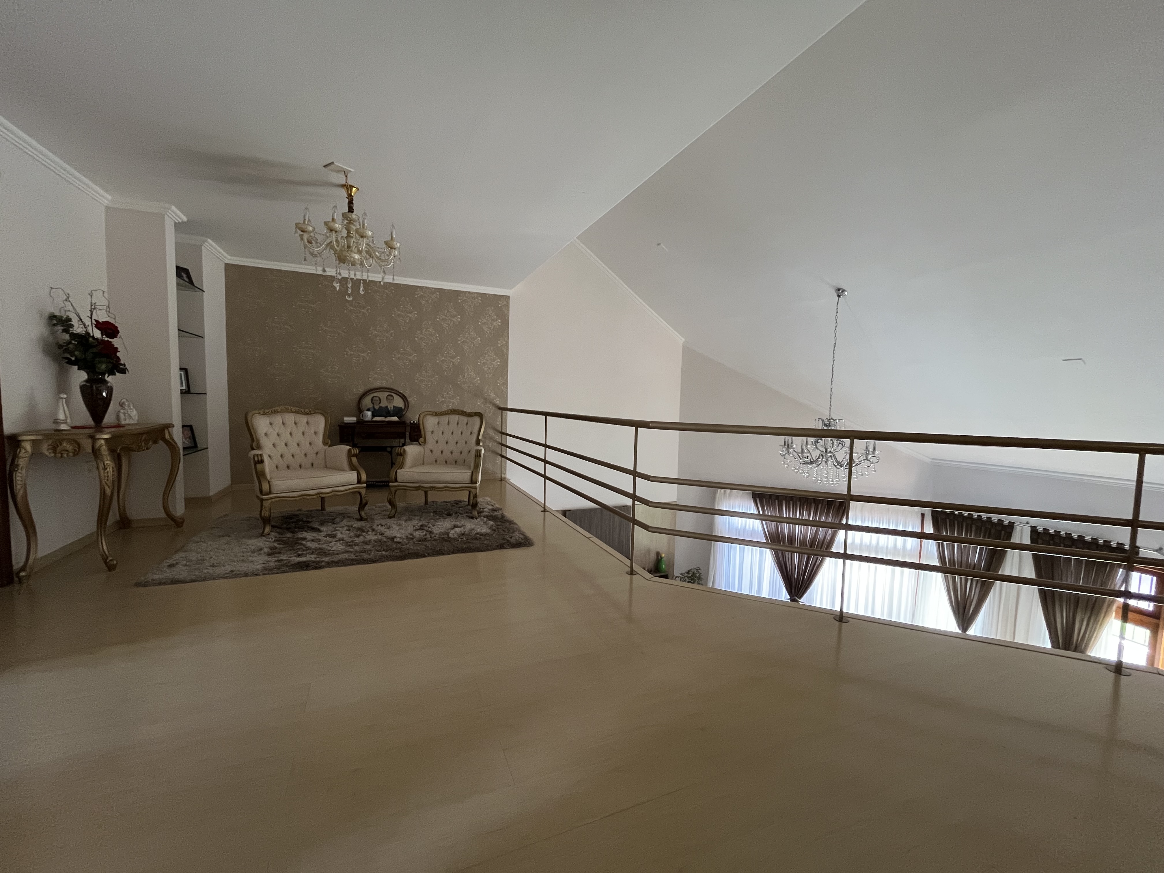 Casa para Alugar em Maria Goretti, Chapecó | 4 Quartos | 342