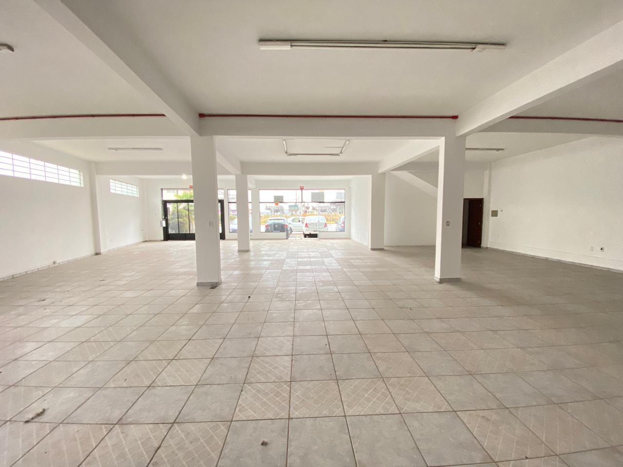 Barracão para Alugar em Lages - Bairro Coral - 870m²