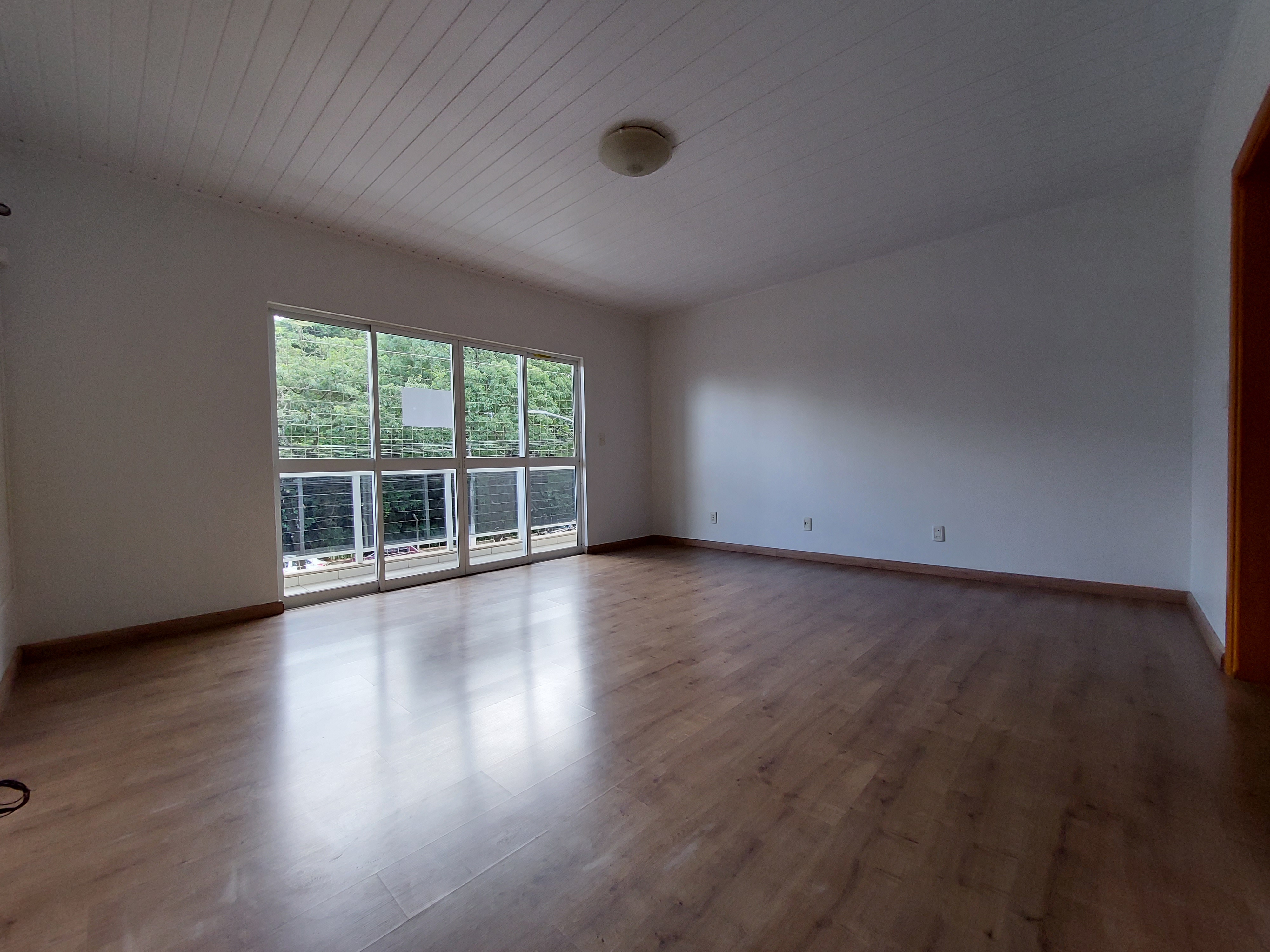 Apartamento 1 suíte para alugar no Universitário em Chapecó