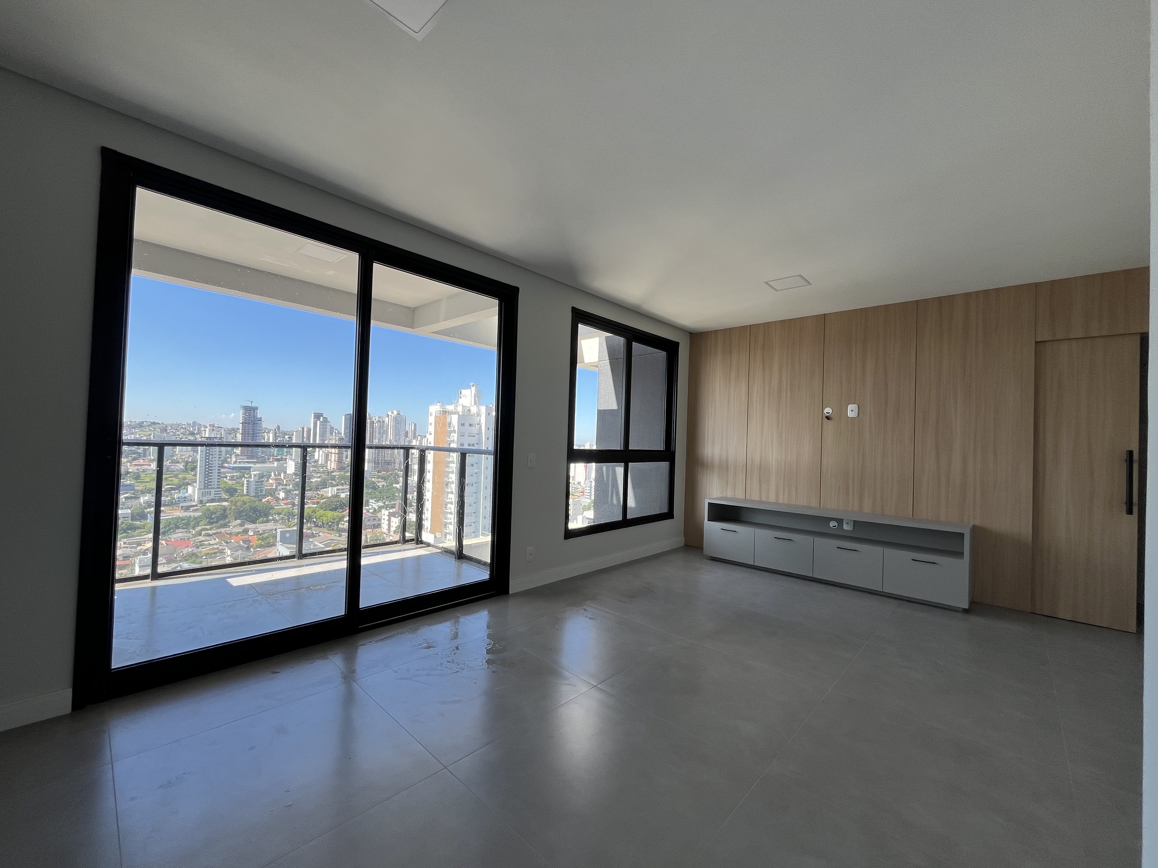 Apartamento para Alugar - 2 Quartos, Presidente Médici, Chap