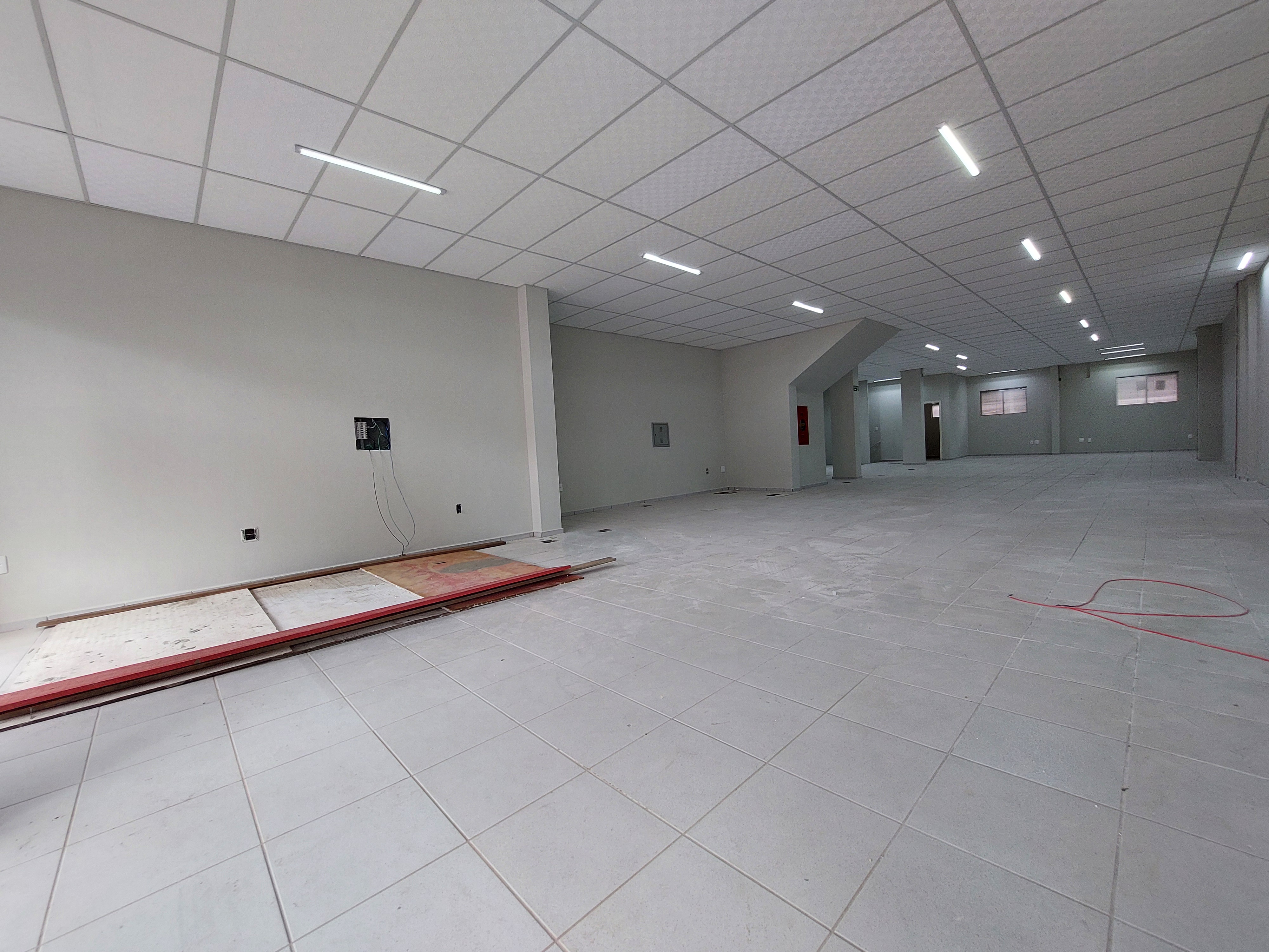 Sala Comercial para Alugar - Centro, Chapecó - 320m²